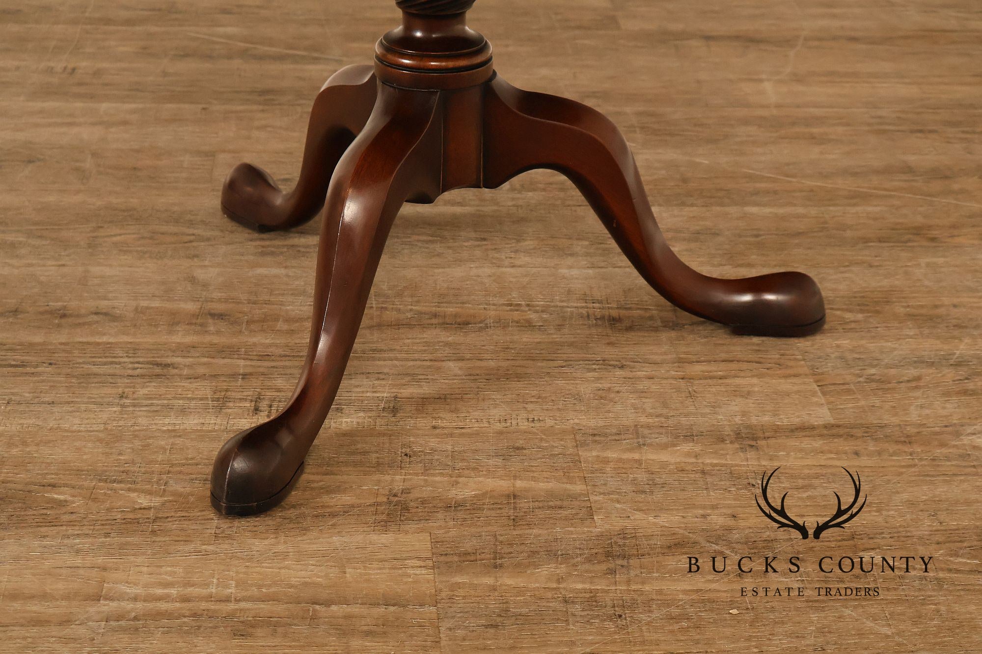 Kittinger Colonial Williamsburg CW 25 George III Style Mahogany Dumbwaiter Table