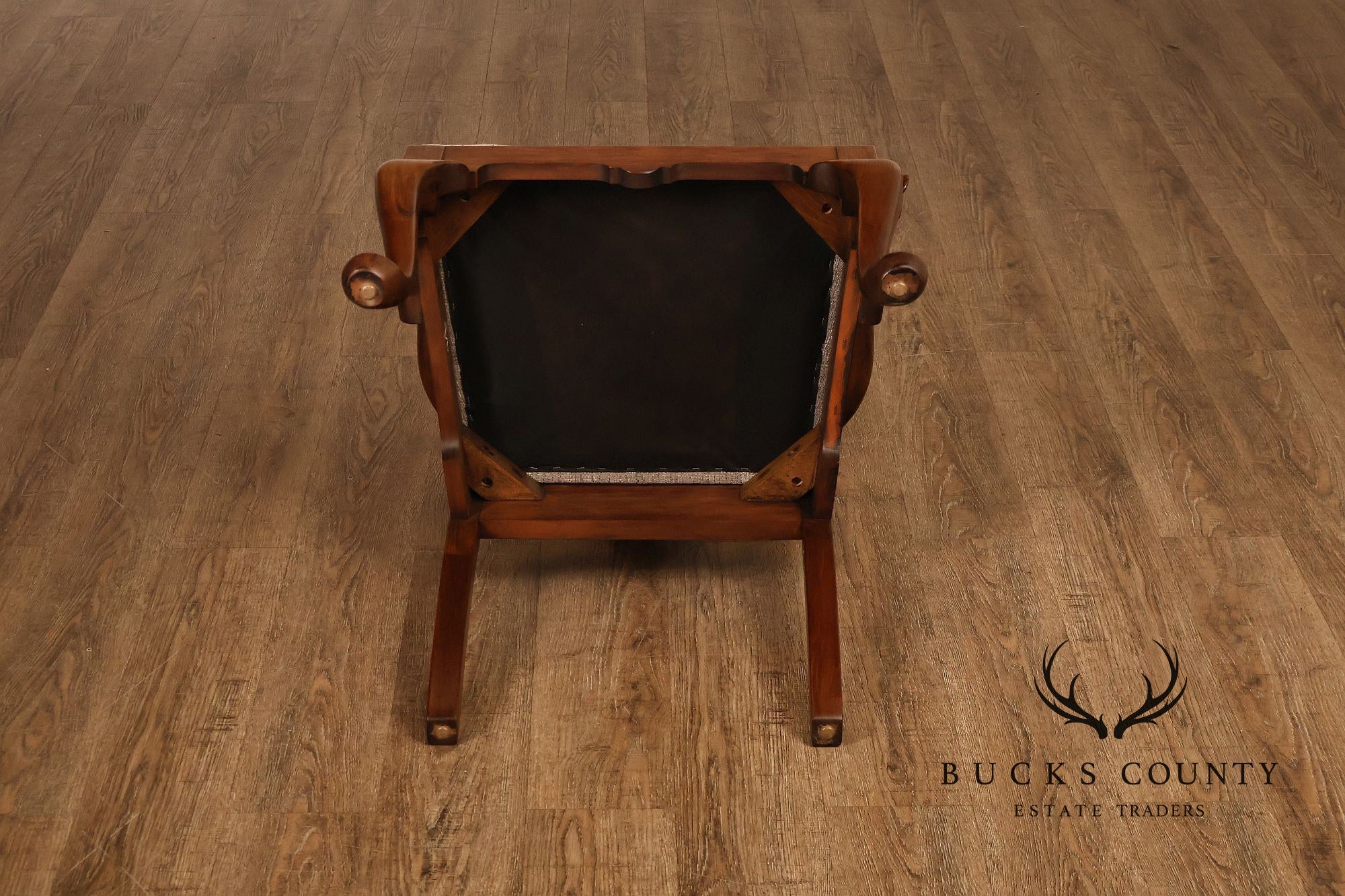 Queen Anne Style Set Of Six Cherry Dining Chairs