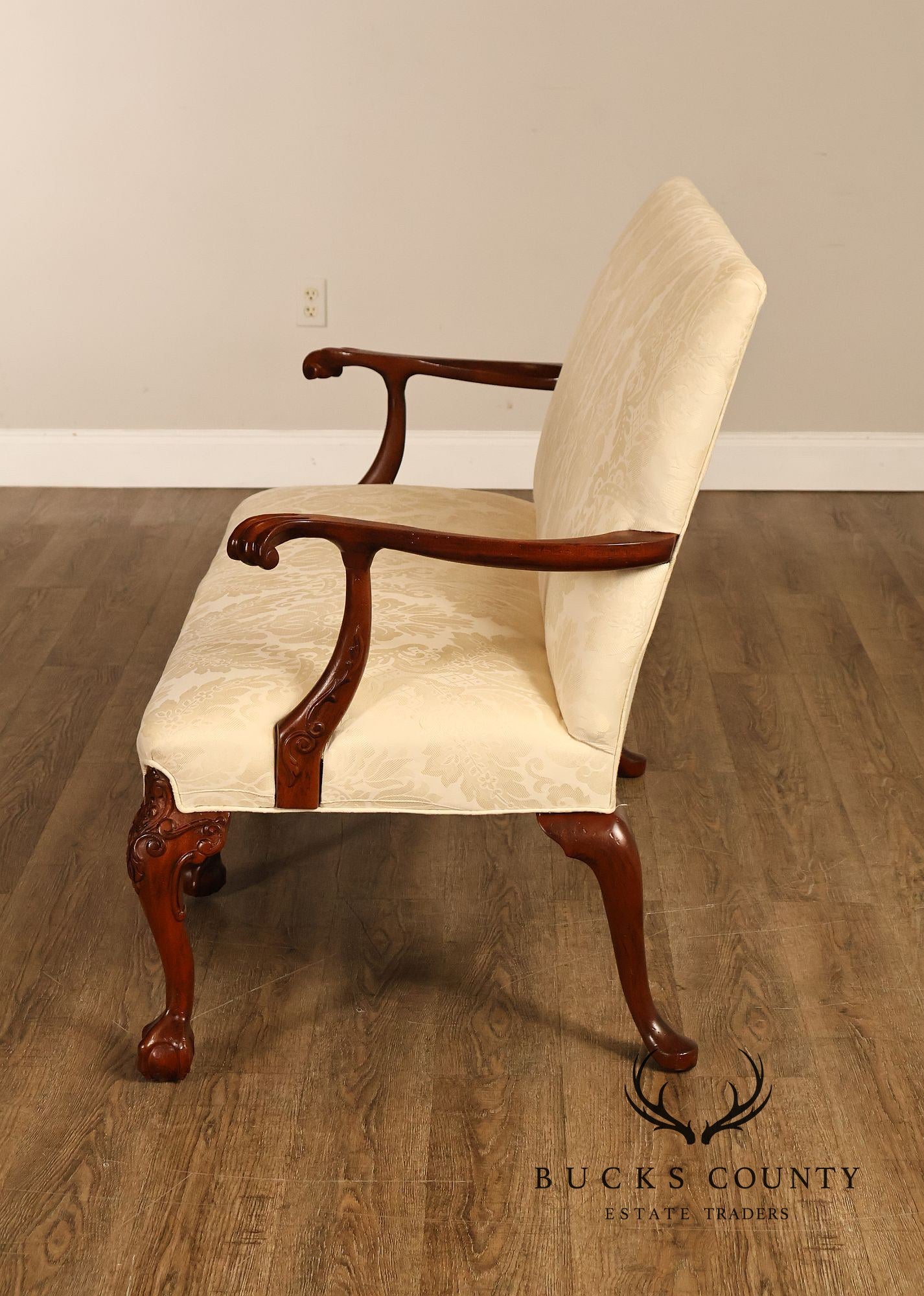 Southwood Chippendale Style Carved Frame Settee