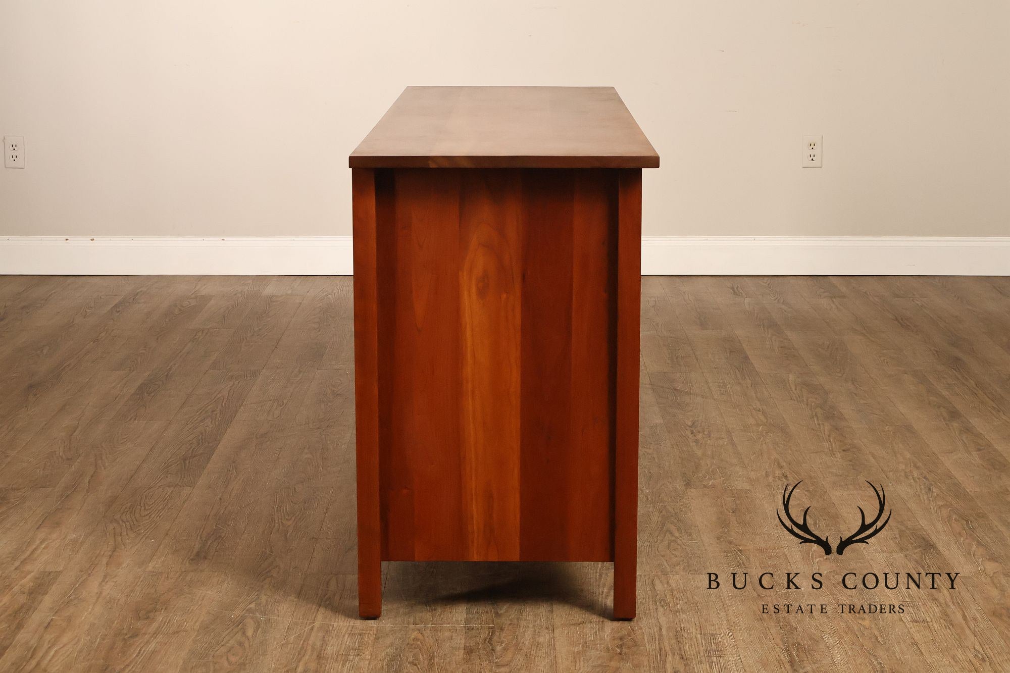 Stickley Harvey Ellis Collection Inlaid Nine Drawer Dresser