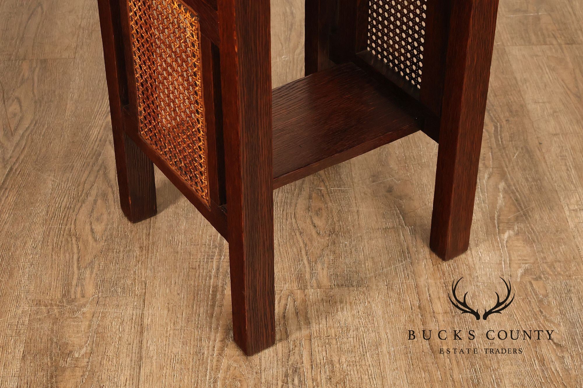 Stickley Brothers Arts And Crafts Oak Side Table