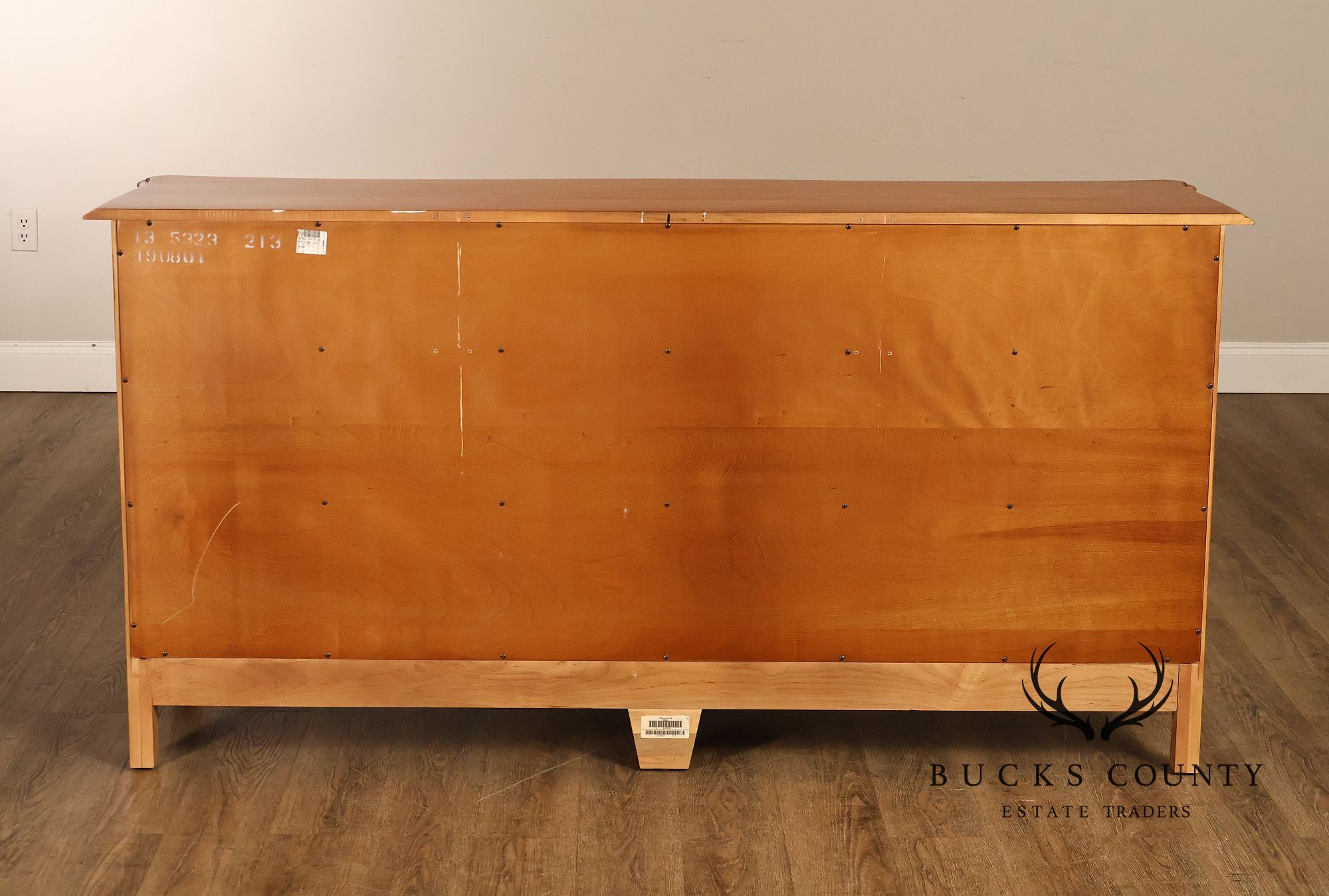 Ethan Allen 'Legacy' French Country Style Chest of Drawers