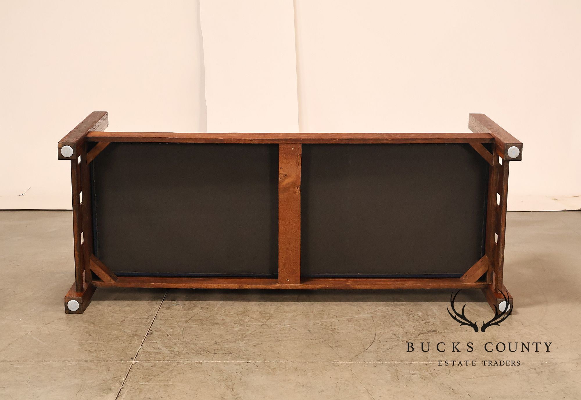 Phoenix Mission Style Quarter Sawn Oak Plank Sofa With Blue Cushions