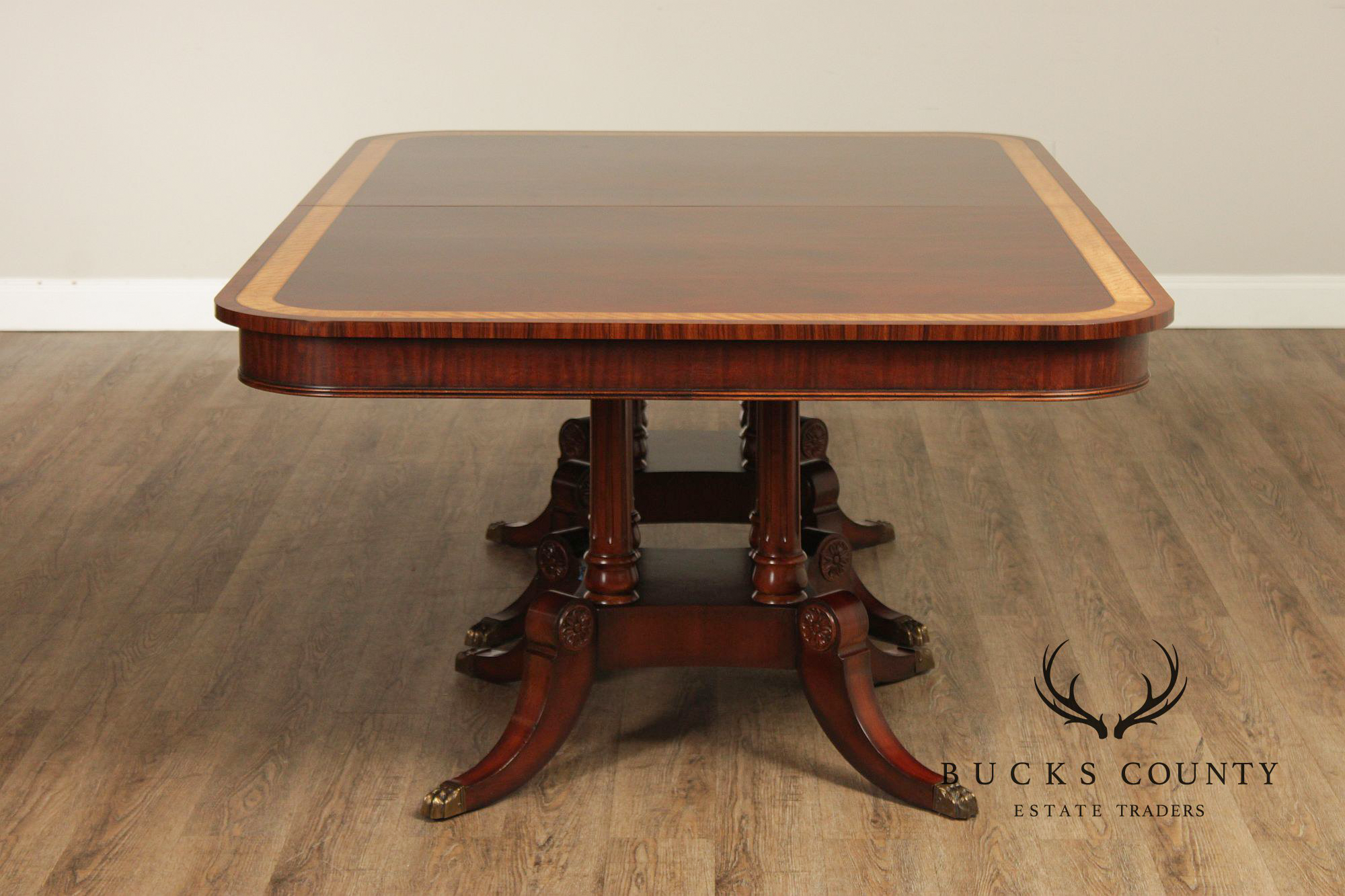 Henredon Natchez Mahogany Double Pedestal Dining Table With Three Leaves