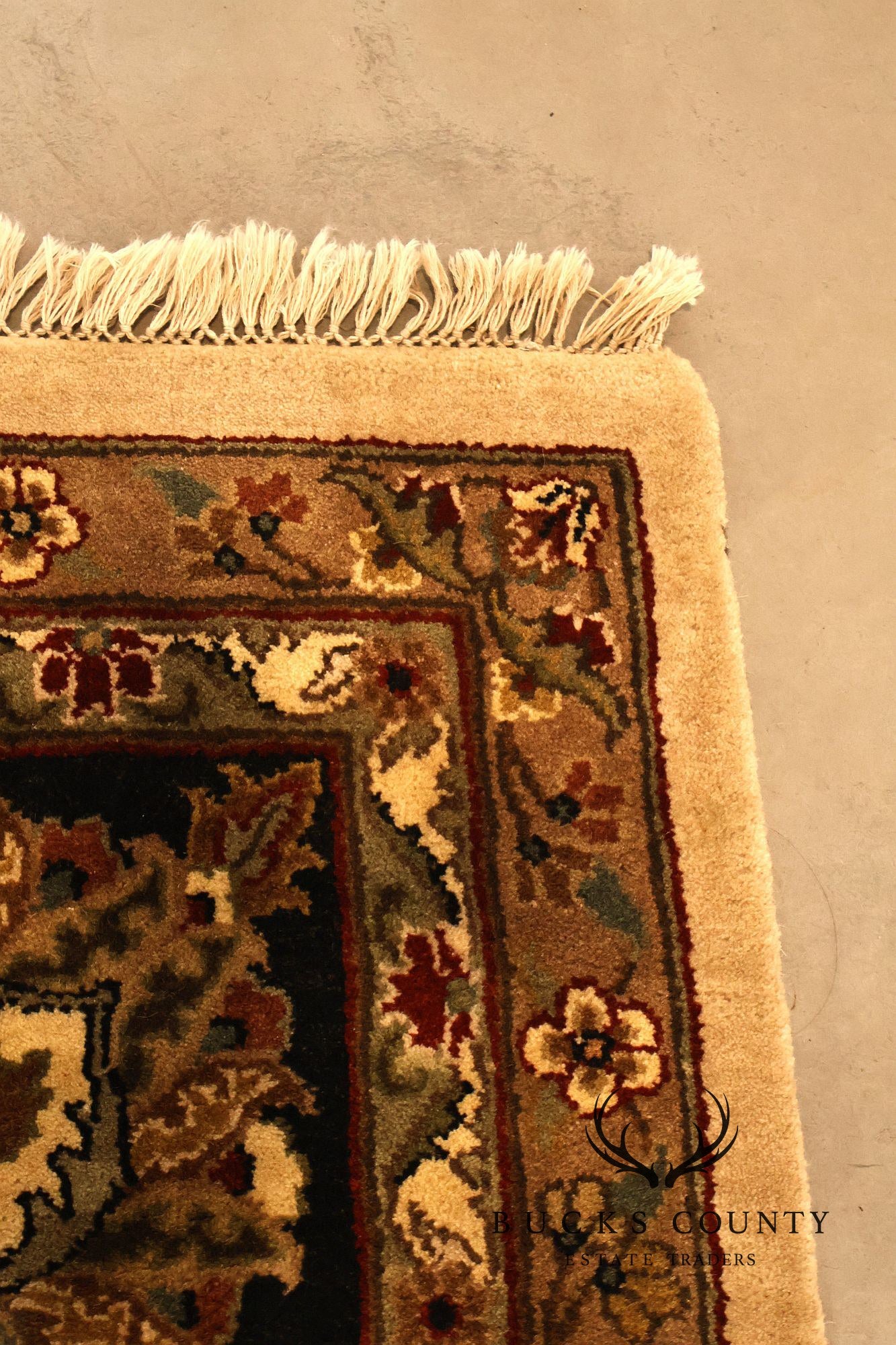 Persian Style Floral Wool Area Rug  12 inch x 15 inch 10 inch