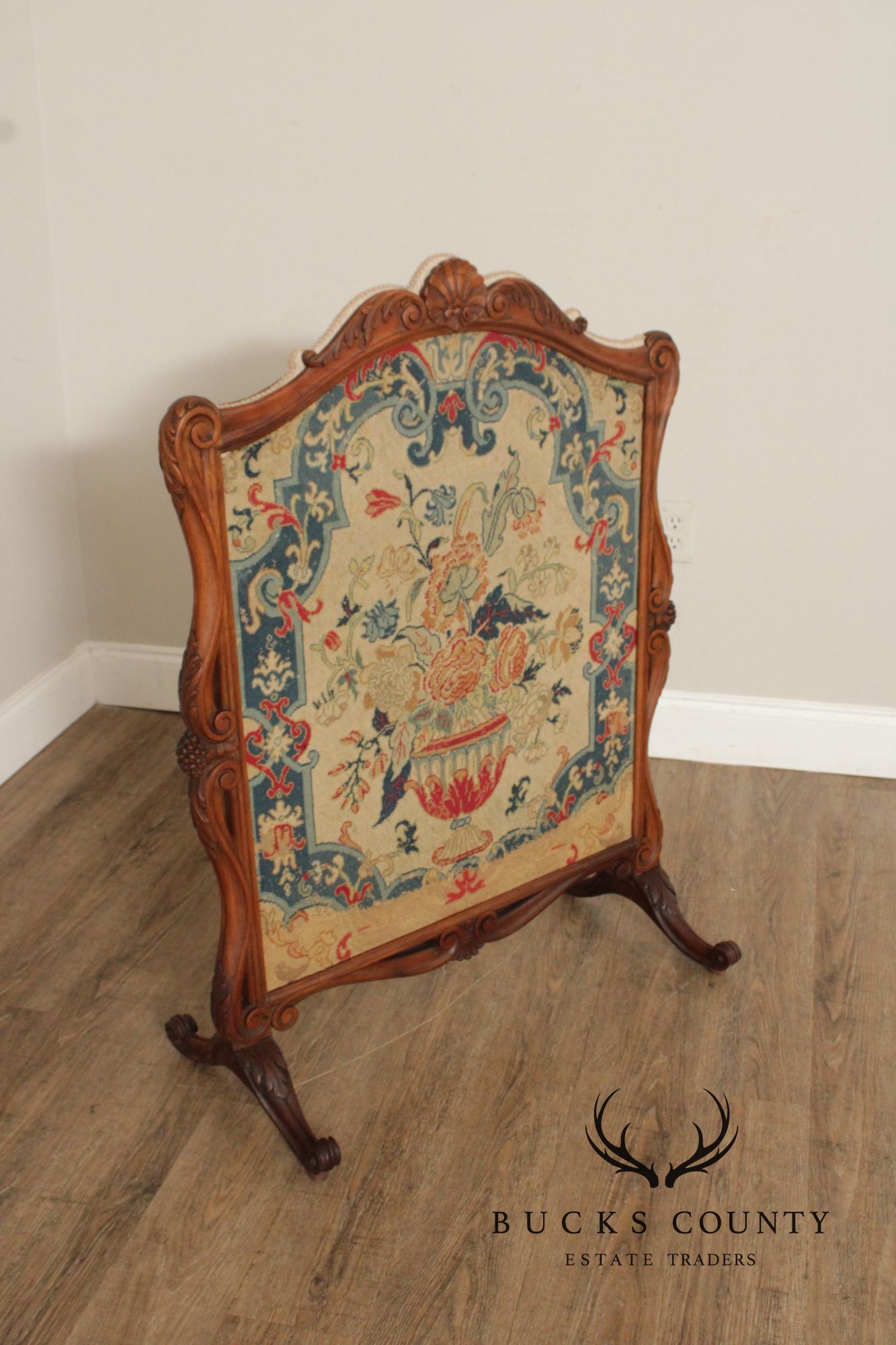 Antique French Louis XVI Style Walnut And Needlepoint Fireplace Screen