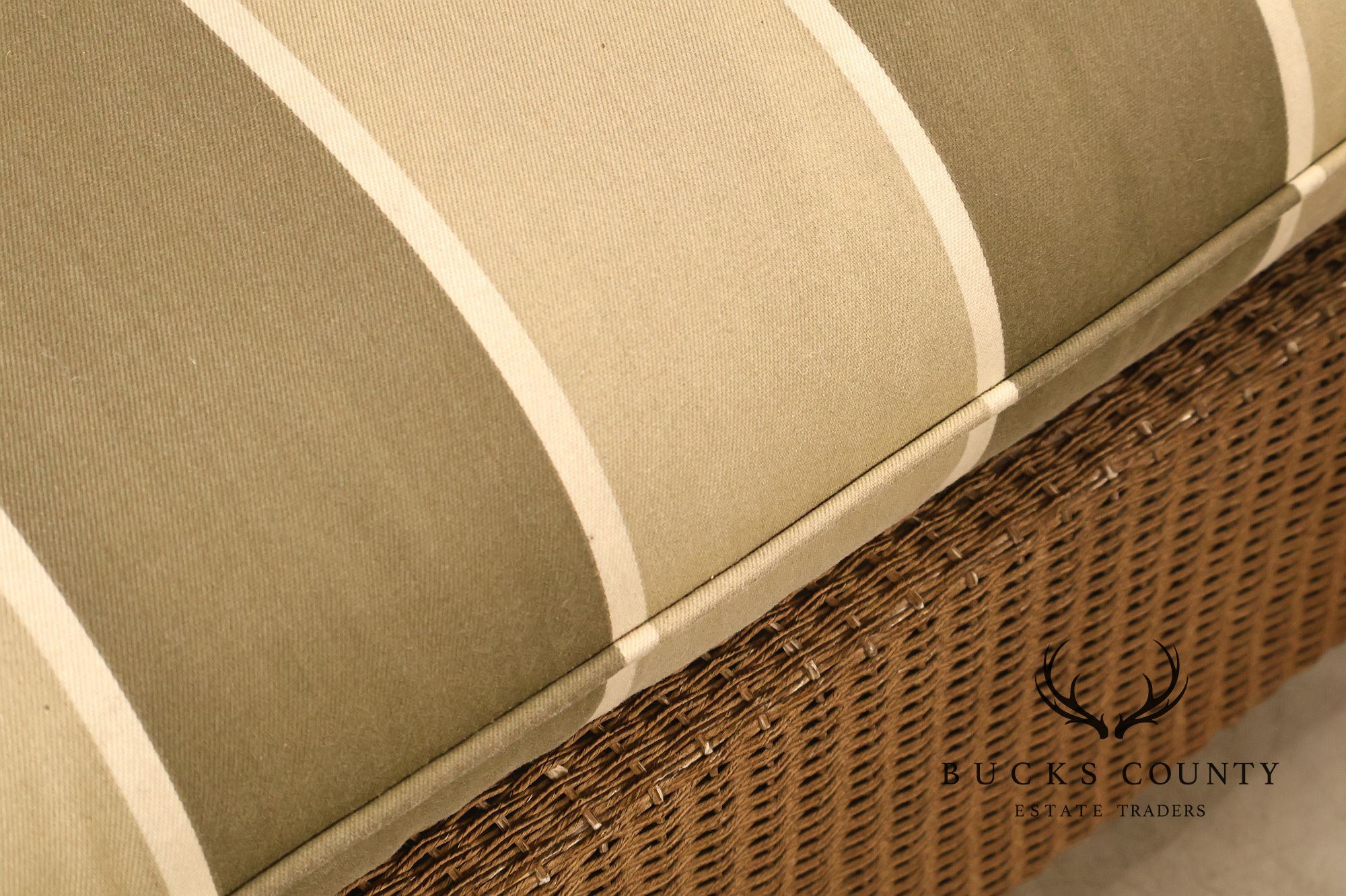 Lloyd Flanders 'Reflections' Outdoor Wicker Ottoman