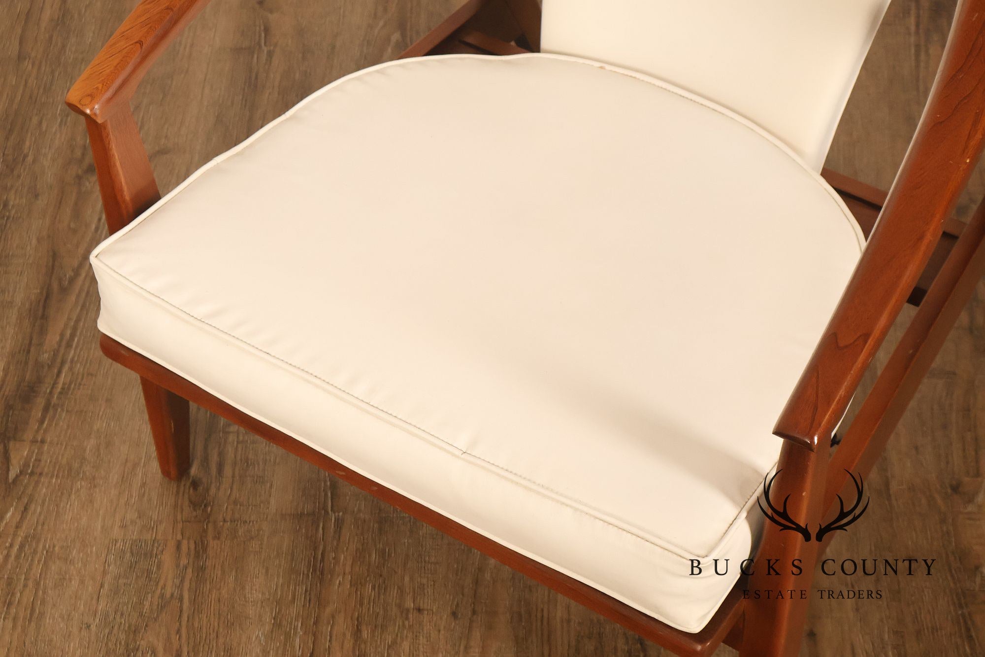 Home Chair Co. Danish Modern Style Curved Back Lounge Chair