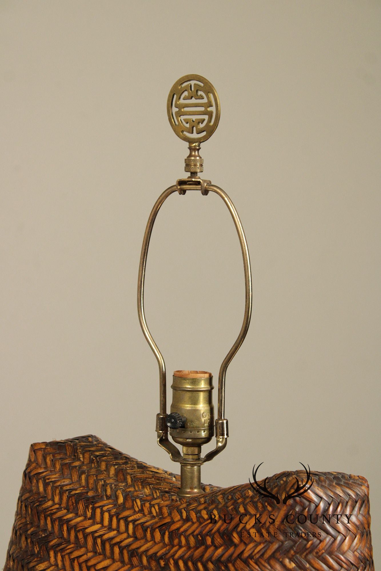 Asian Vintage Woven Wicker Basket Table Lamp