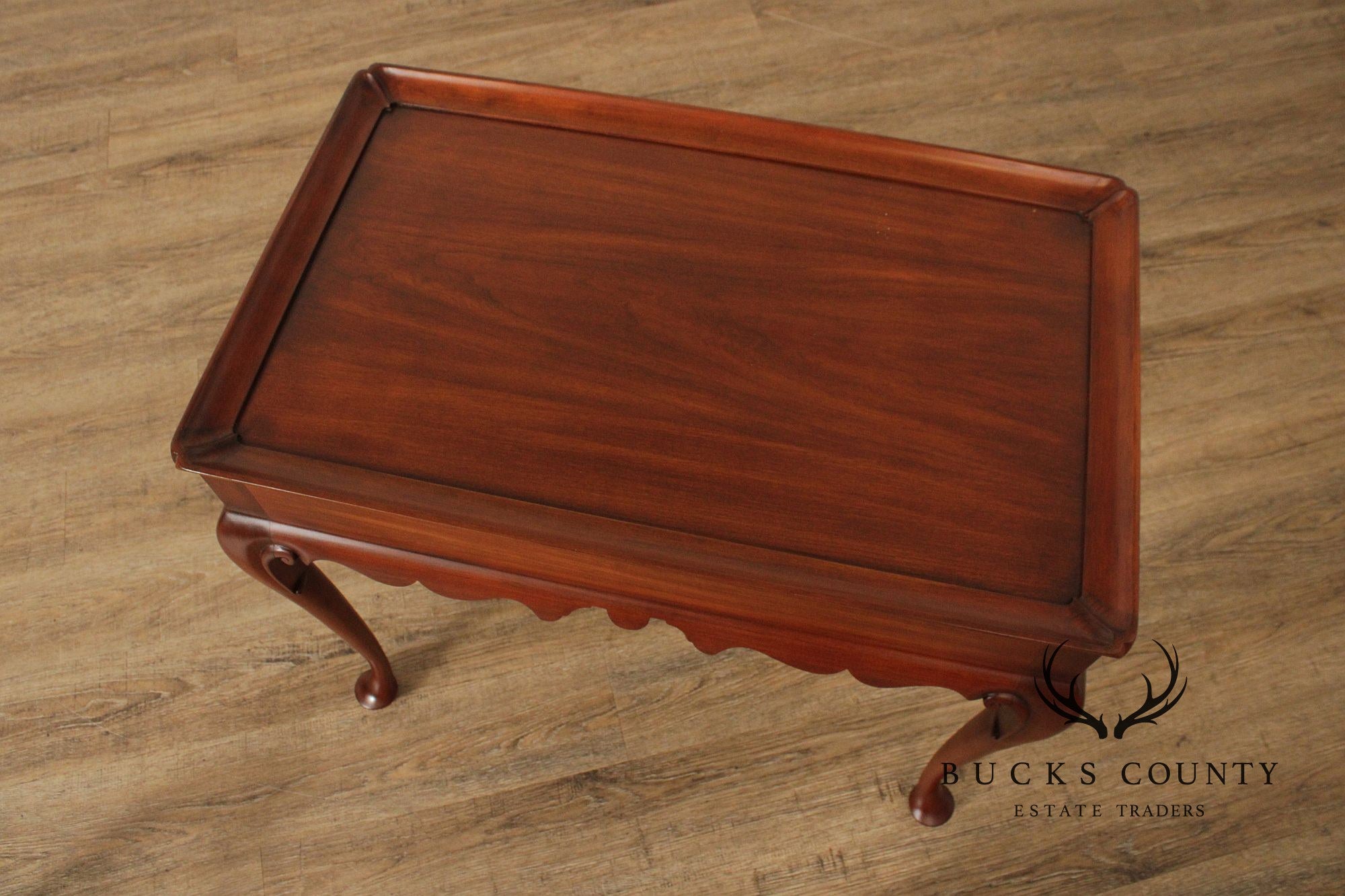 Henkel Harris Queen Anne Style Cherry Tea Table