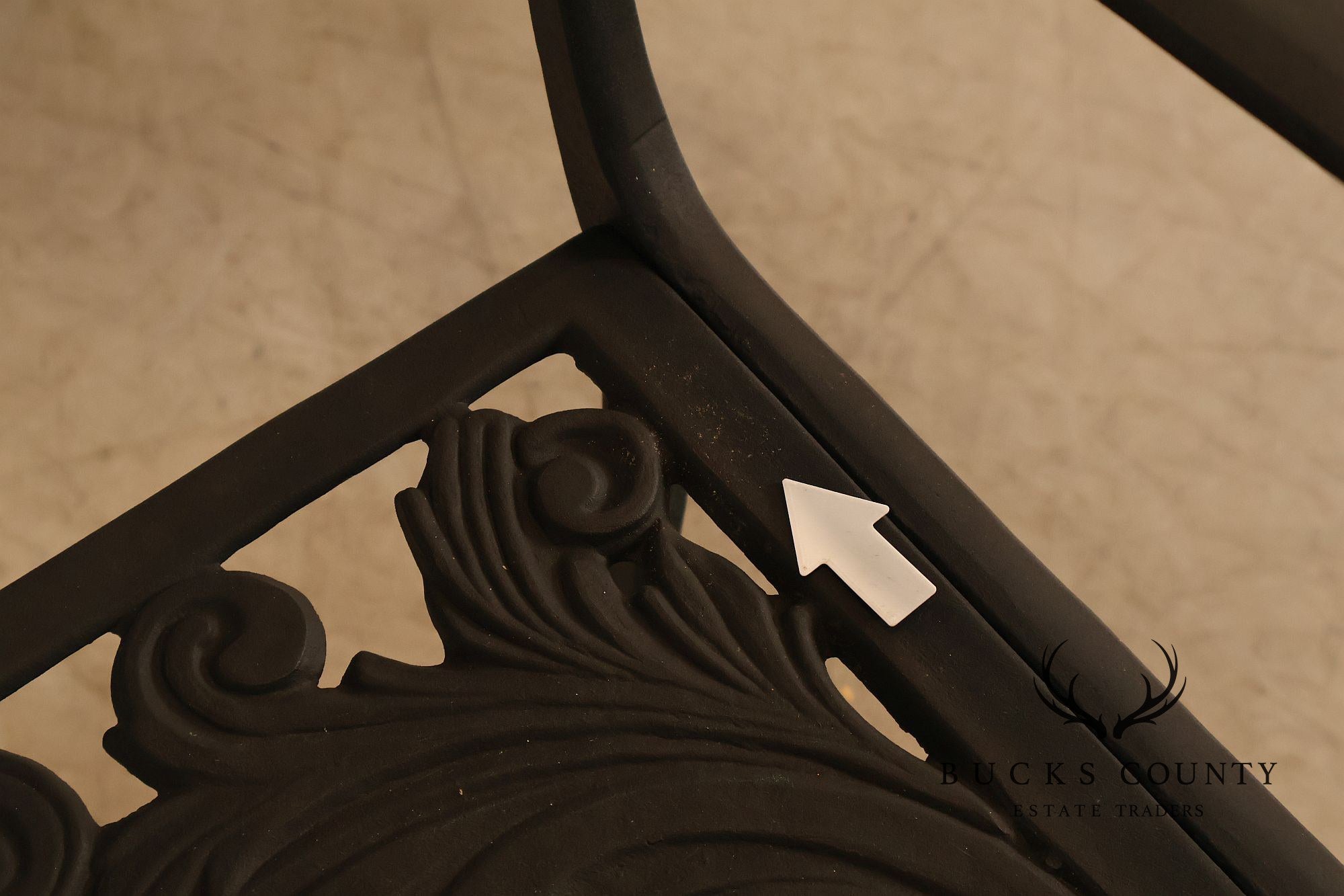Cast Aluminum Outdoor Dining Set With Pierced Decoration