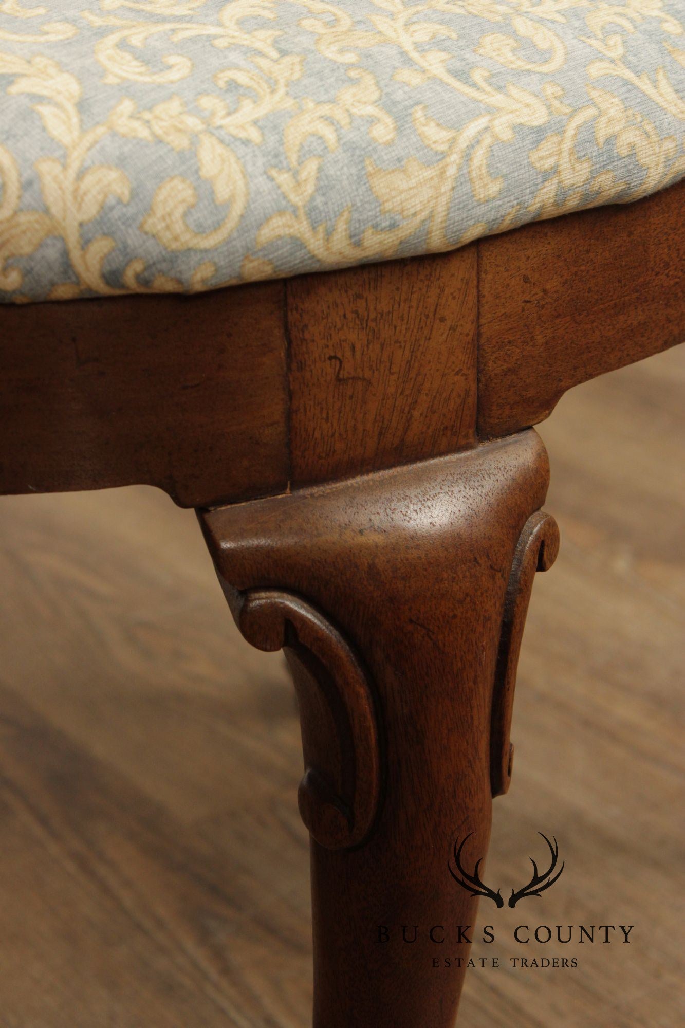 Queen Anne Style Carved Mahogany Vanity Stool