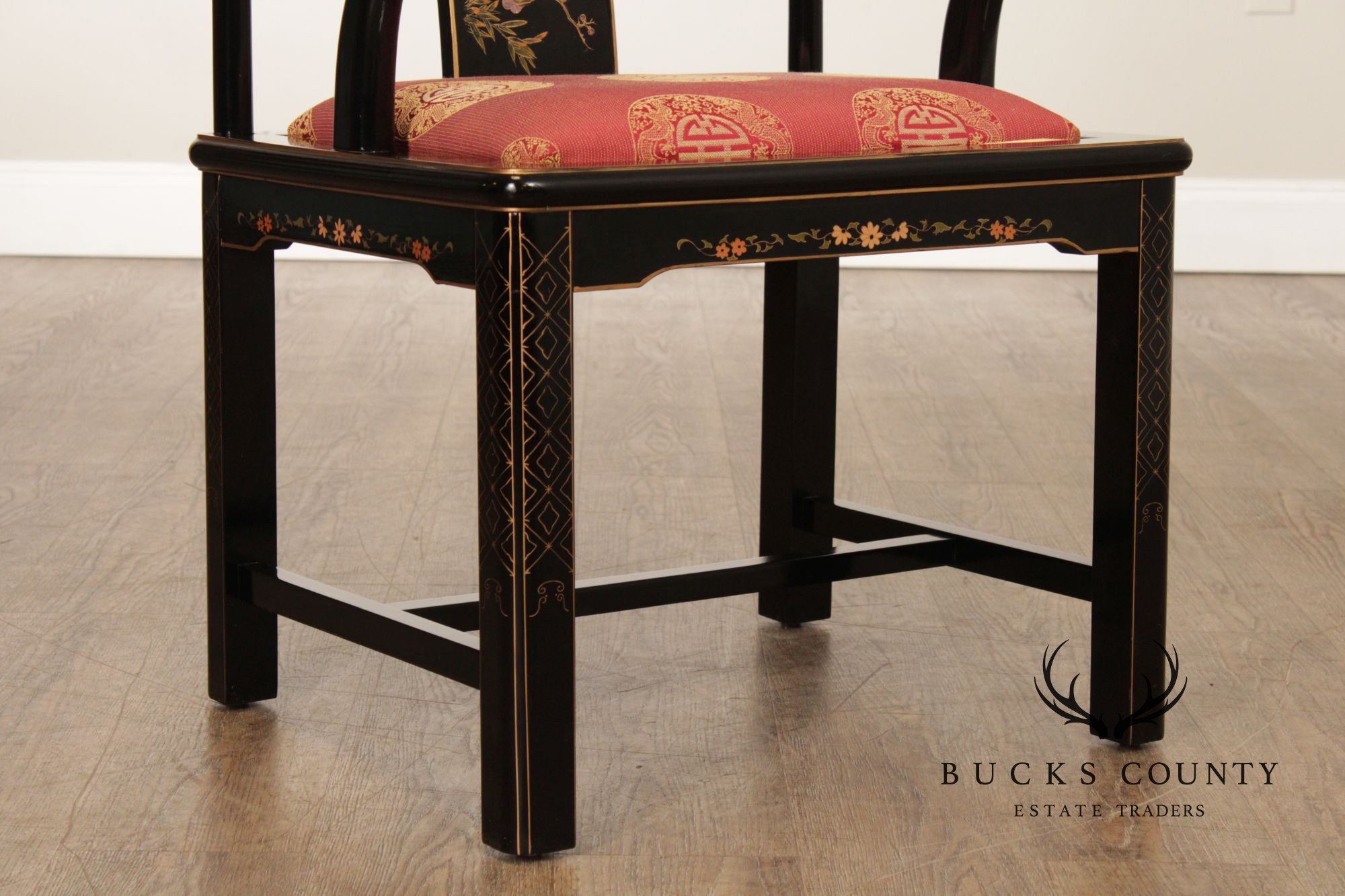 Pulaski Furniture Chinoiserie Horseshoe Armchair