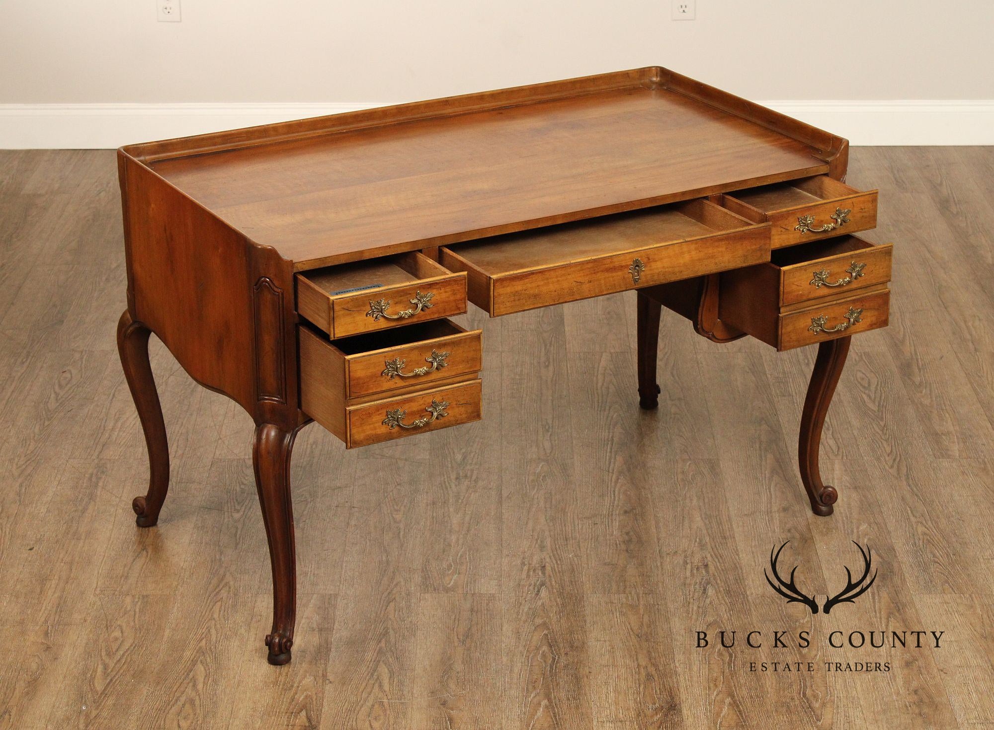 Baker Furniture French Louis XV Style Walnut Writing Desk