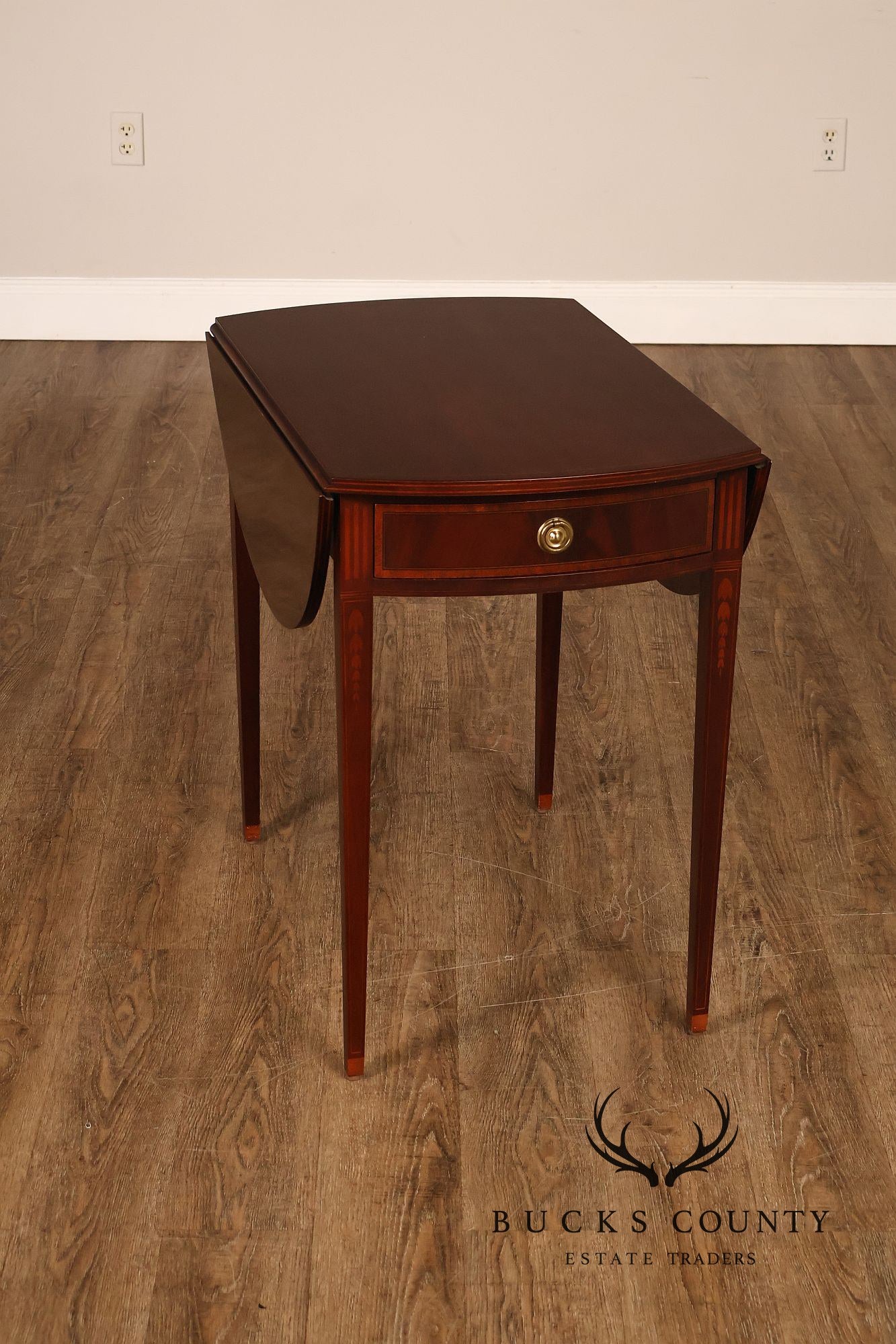 Baker Federal Style Mahogany Pembroke Drop-Leaf Side Table