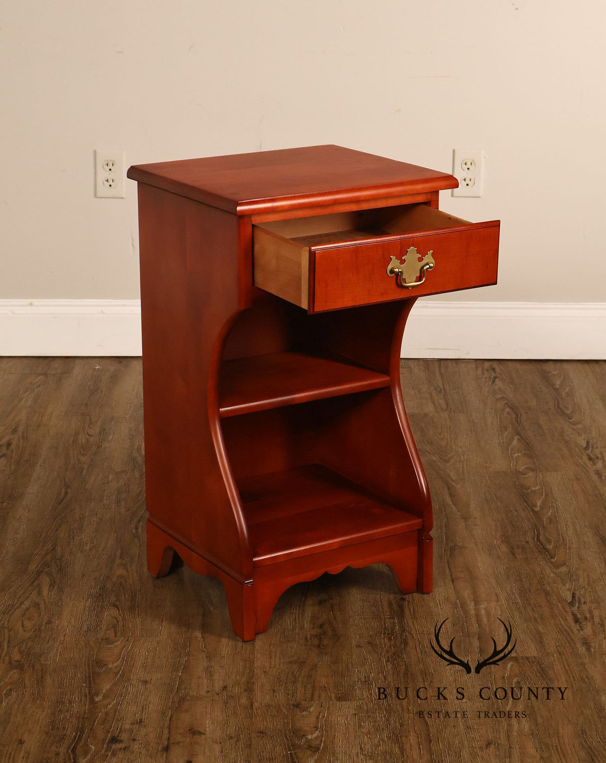 Traditional Maple One-Drawer Open Shelf Nightstand