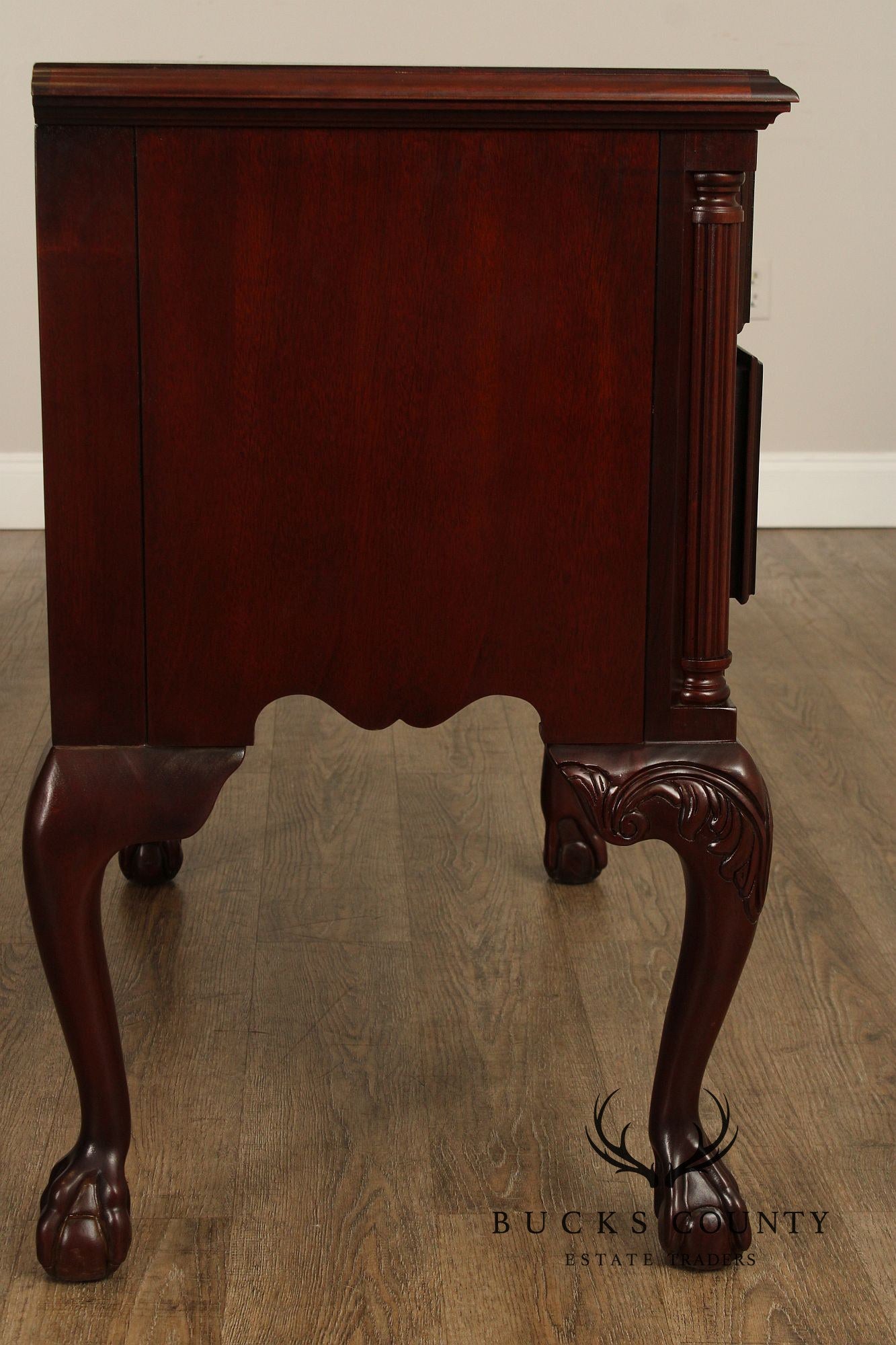 Thomasville Chippendale Style Mahogany Lowboy