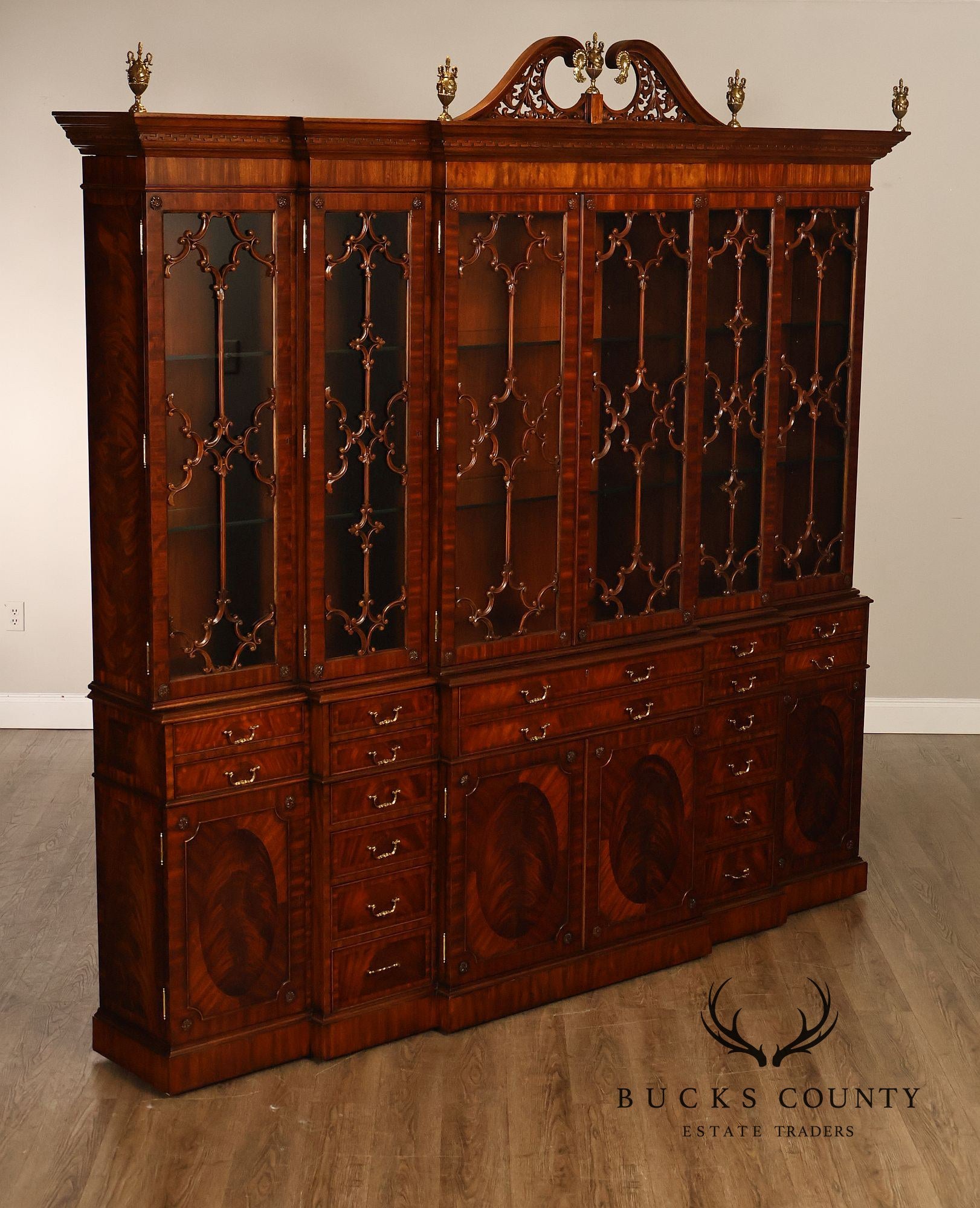 Maitland Smith Georgian Style Large Mahogany Breakfront Bookcase