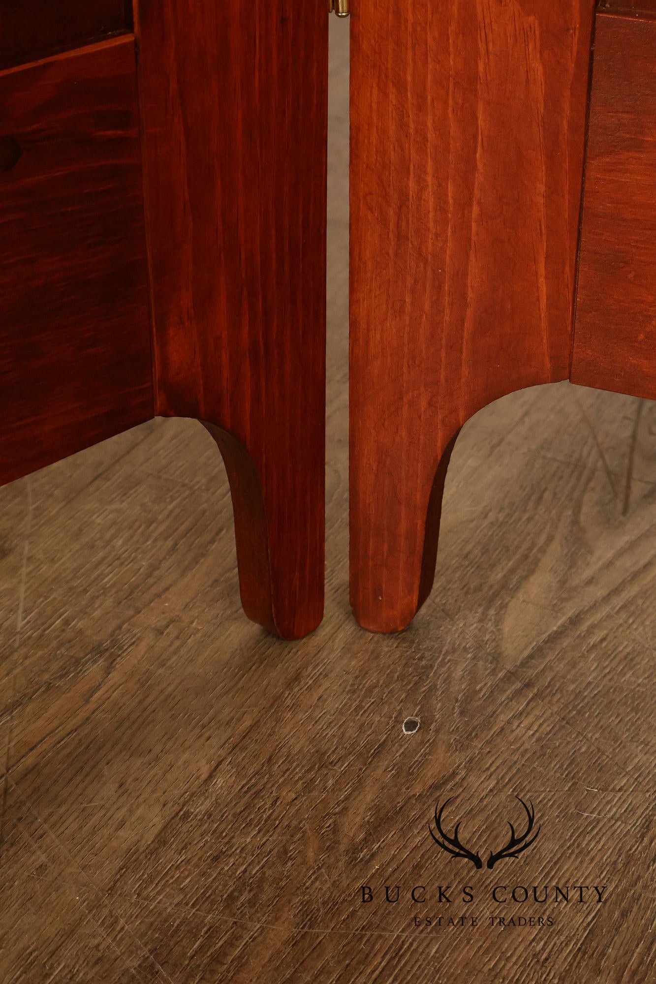 Rustic Colonial Style Pair of Pine Folding Dressing Screens