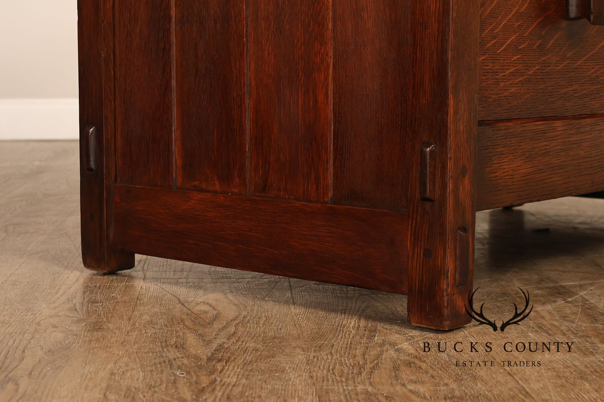 Antique Gustav Stickley Oak Chest of Drawers #626
