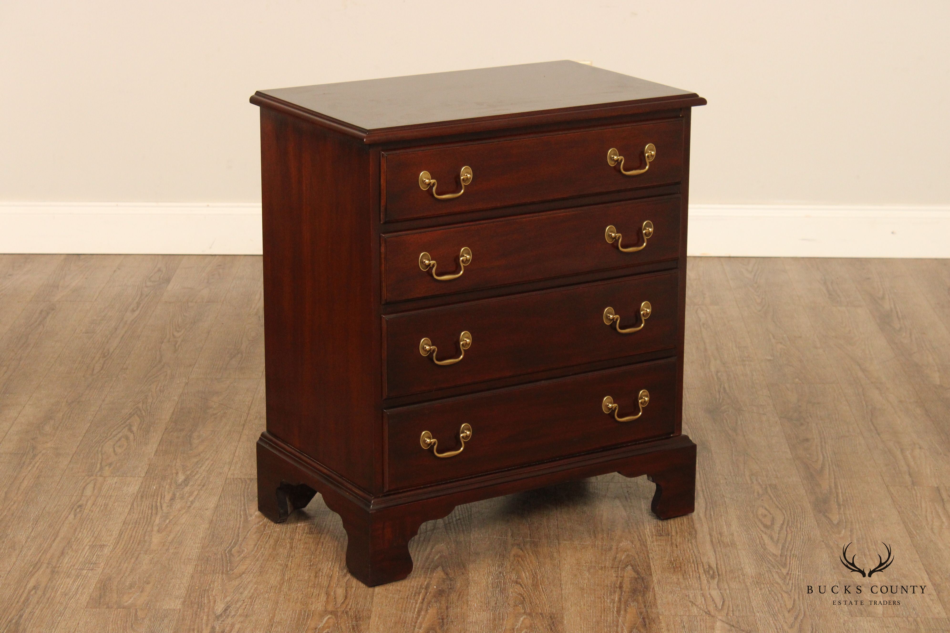 Henkel Harris Chippendale Style Mahogany Four Drawer Chest Nightstand