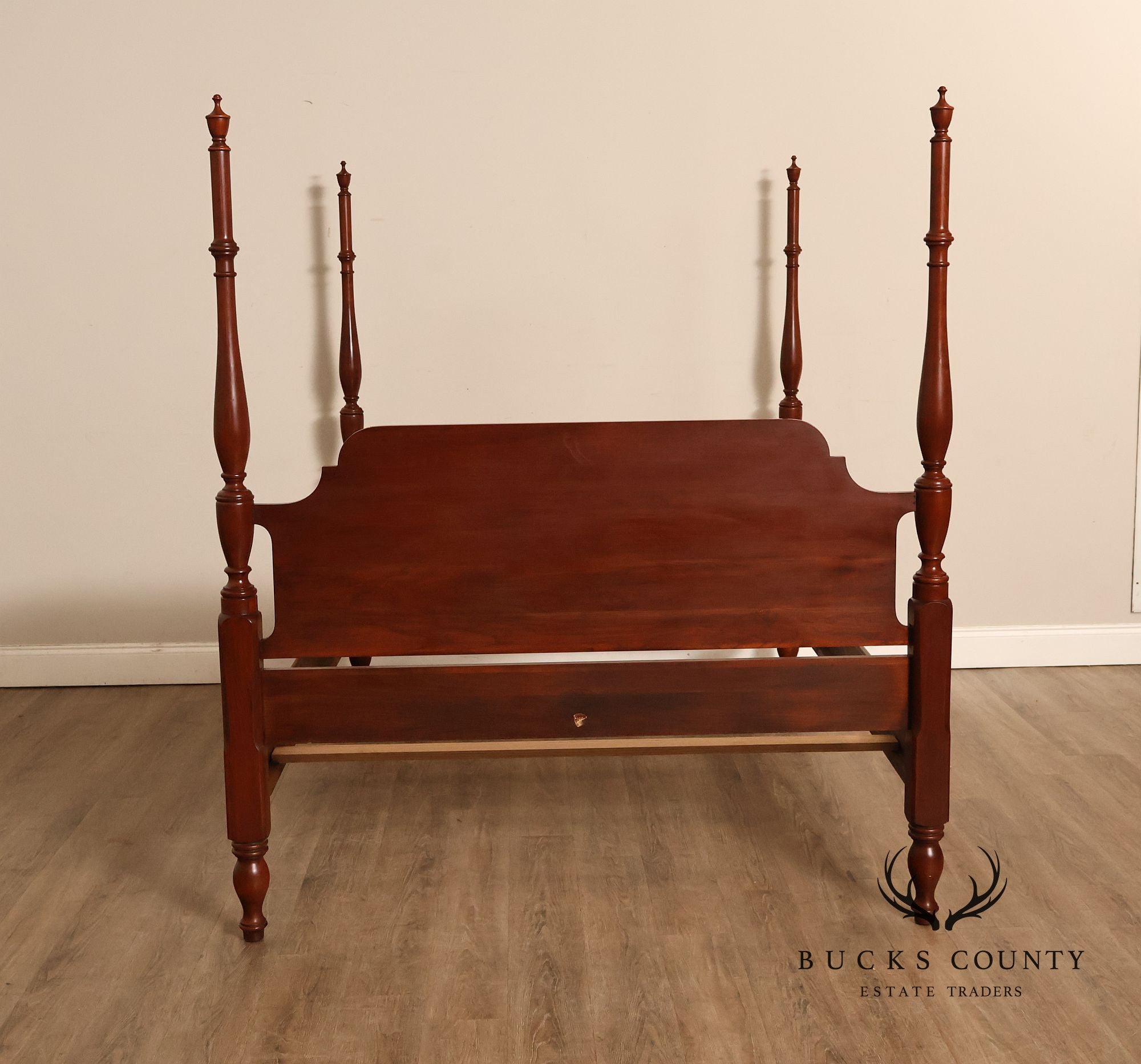 Henkel Harris Cherry Four Poster Full Bed