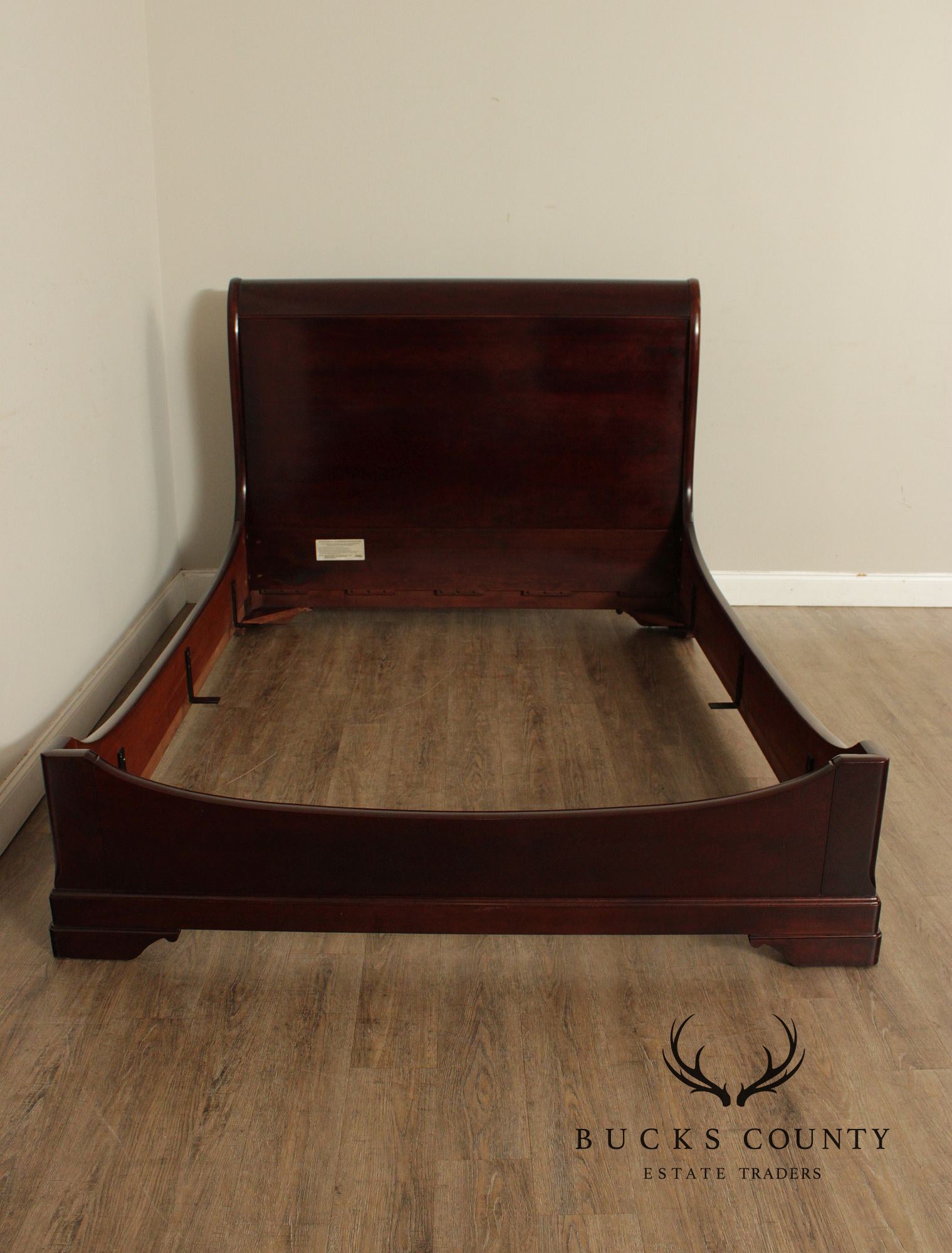 Stickley Marseilles Cherry Louis Philippe Style Queen Sleigh Bed