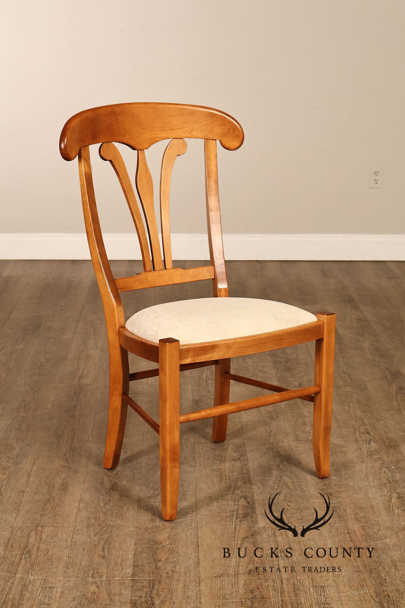 Nichols & Stone Set of 6 French Country Style Maple Dining Chairs