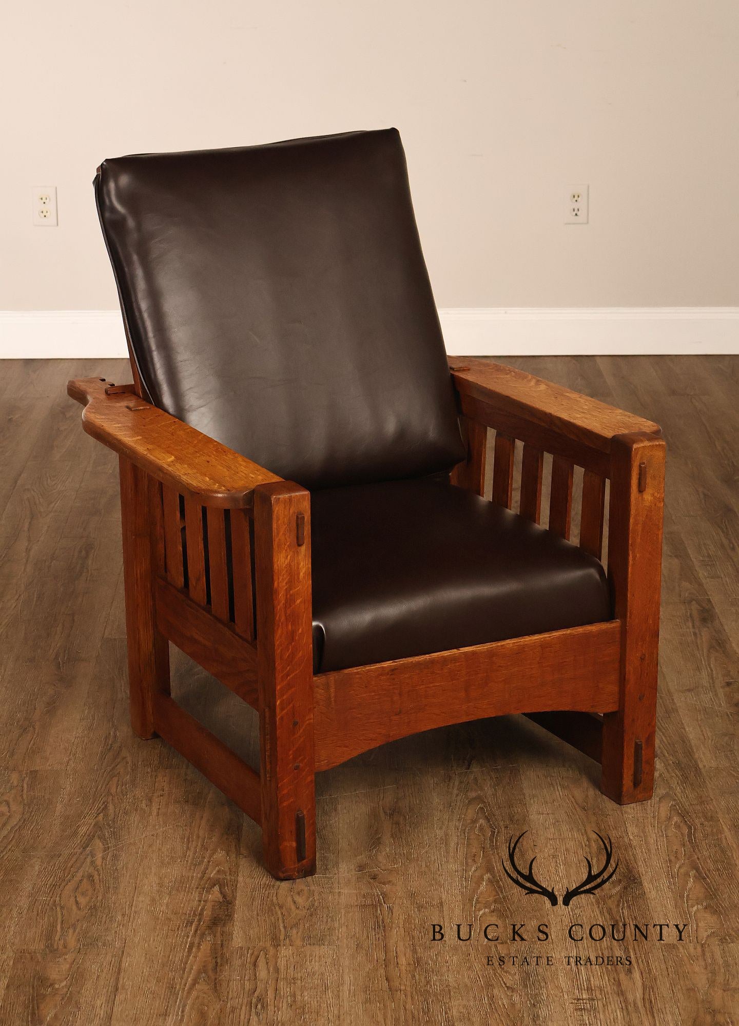 Antique Harden Arts & Crafts Oak Morris Chair