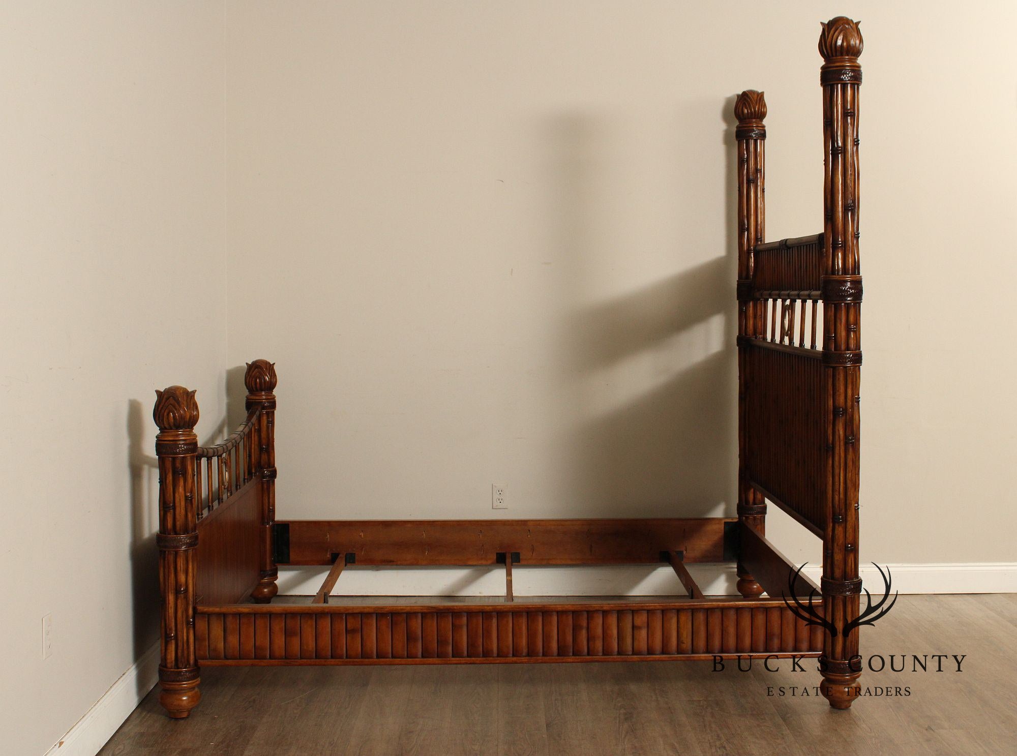 Tommy Bahama British Colonial Style Queen Poster Bed