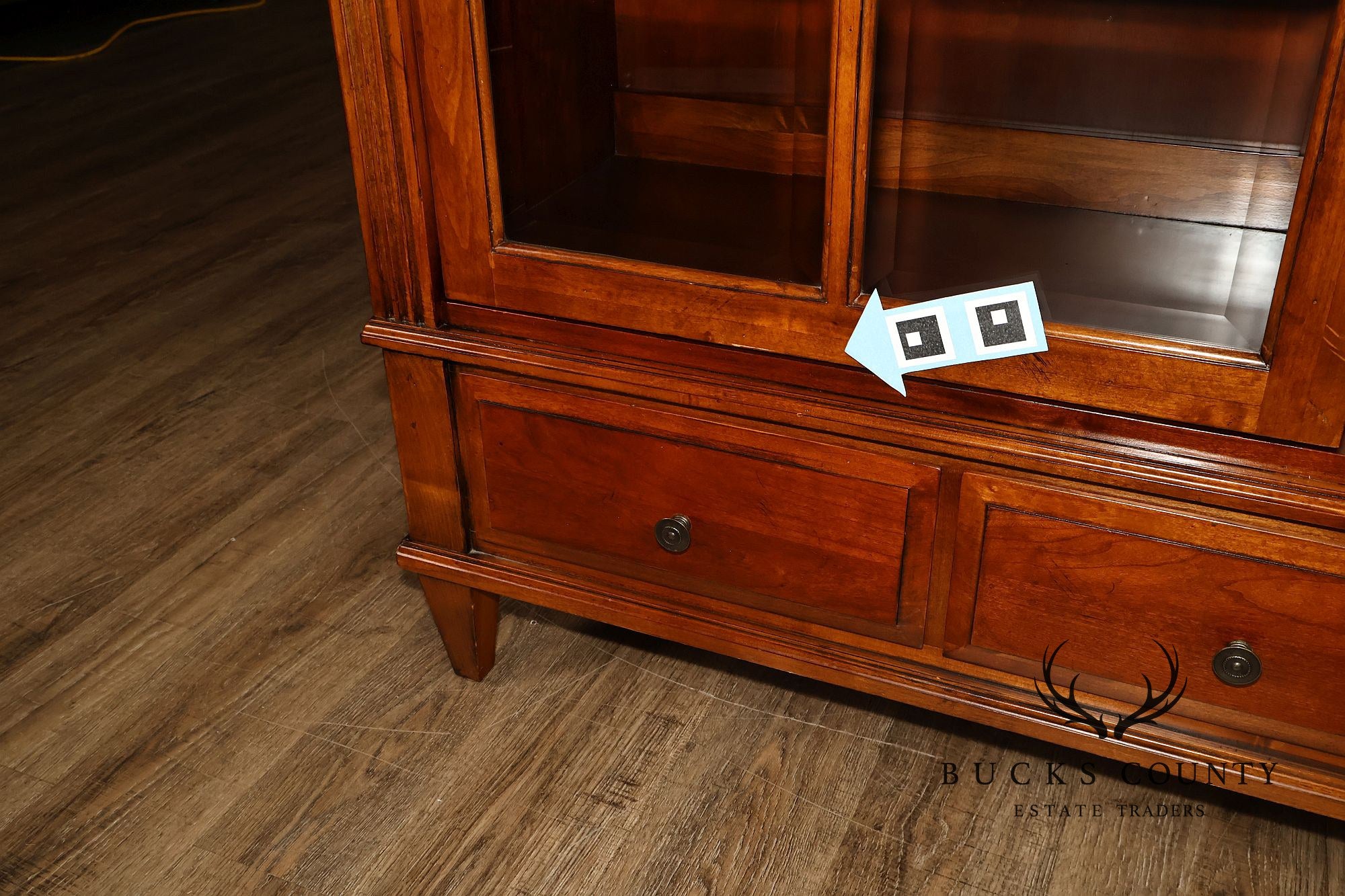 Ethan Allen 'Townhouse' Sliding Door Bookcase
