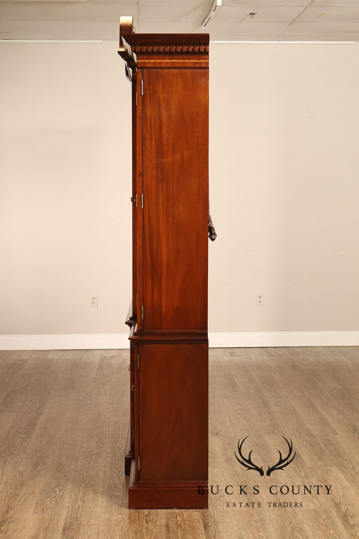 Councill Georgian Style Banded Mahogany Breakfront Bookcase