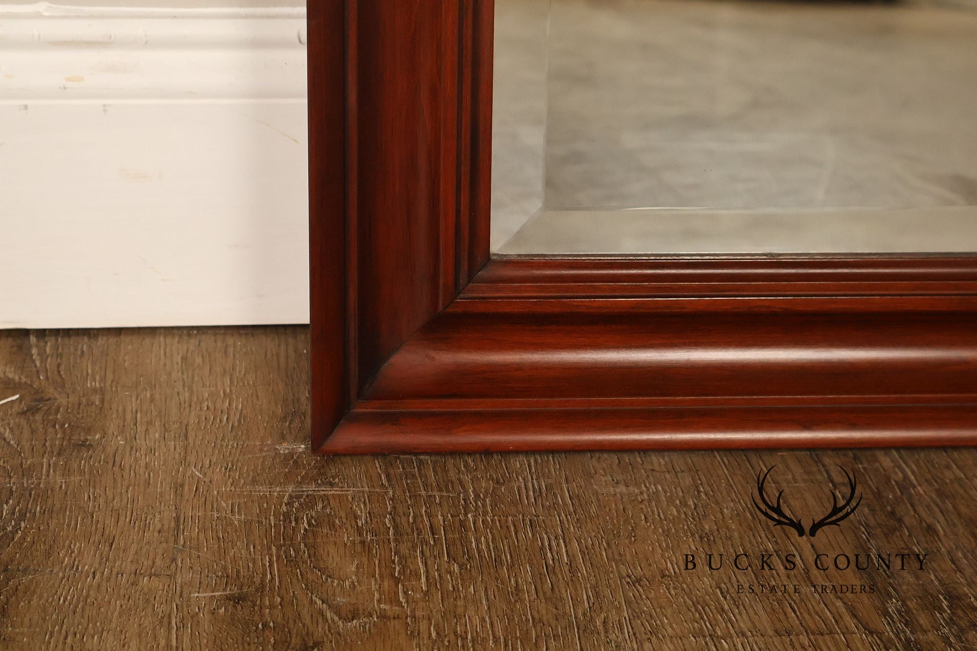 Henkel Harris Traditional Cherry Dresser Mirror