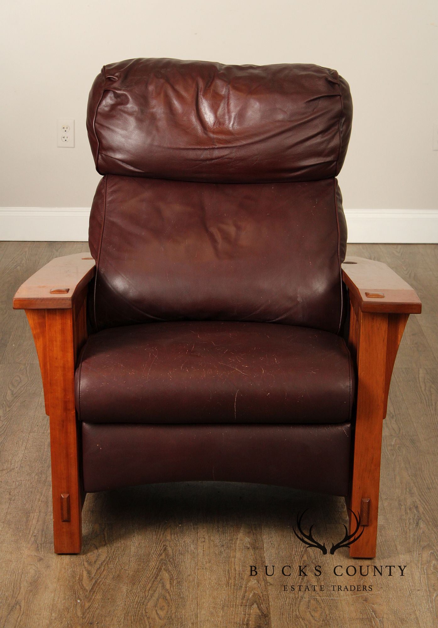 Stickley Mission Collection Cherry and Leather Spindle Morris Recliner