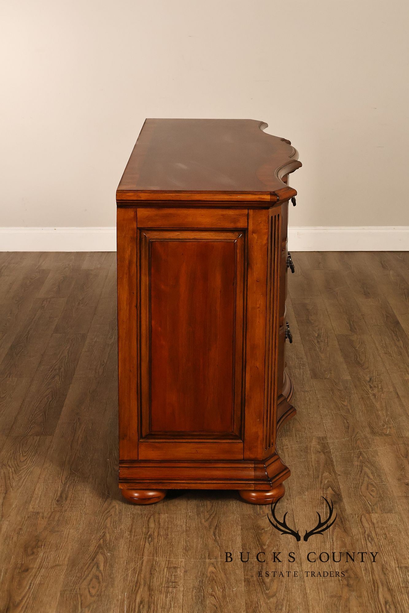 Ethan Allen Tuscany Serpentine Nine-Drawer Dresser In Cherry Finish