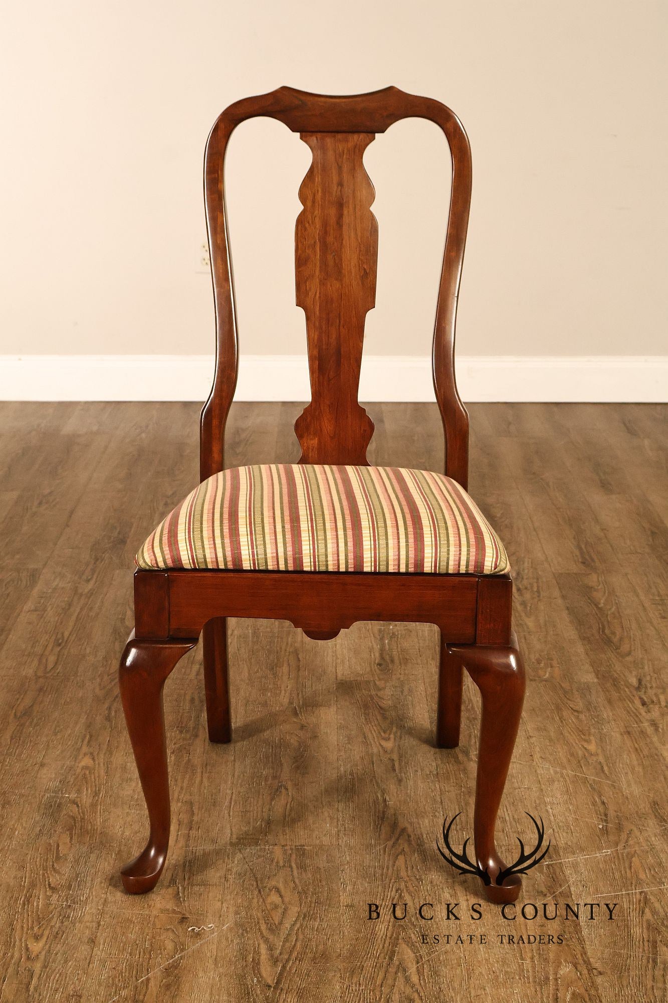 Pennsylvania House Queen Anne Style Set of Six Cherry Dining Chairs