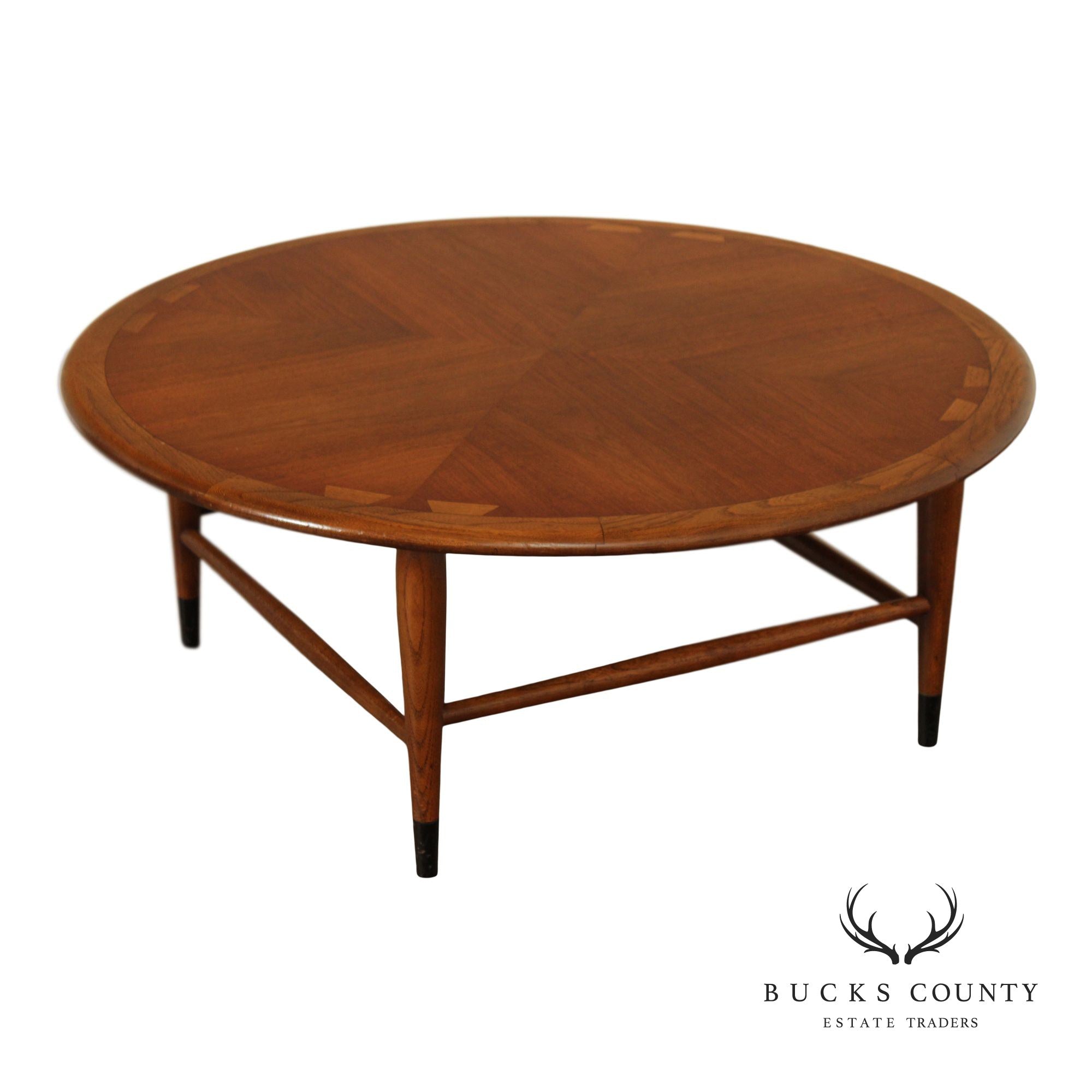 Lane 'Acclaim' Mid Century Modern Round Walnut Coffee table