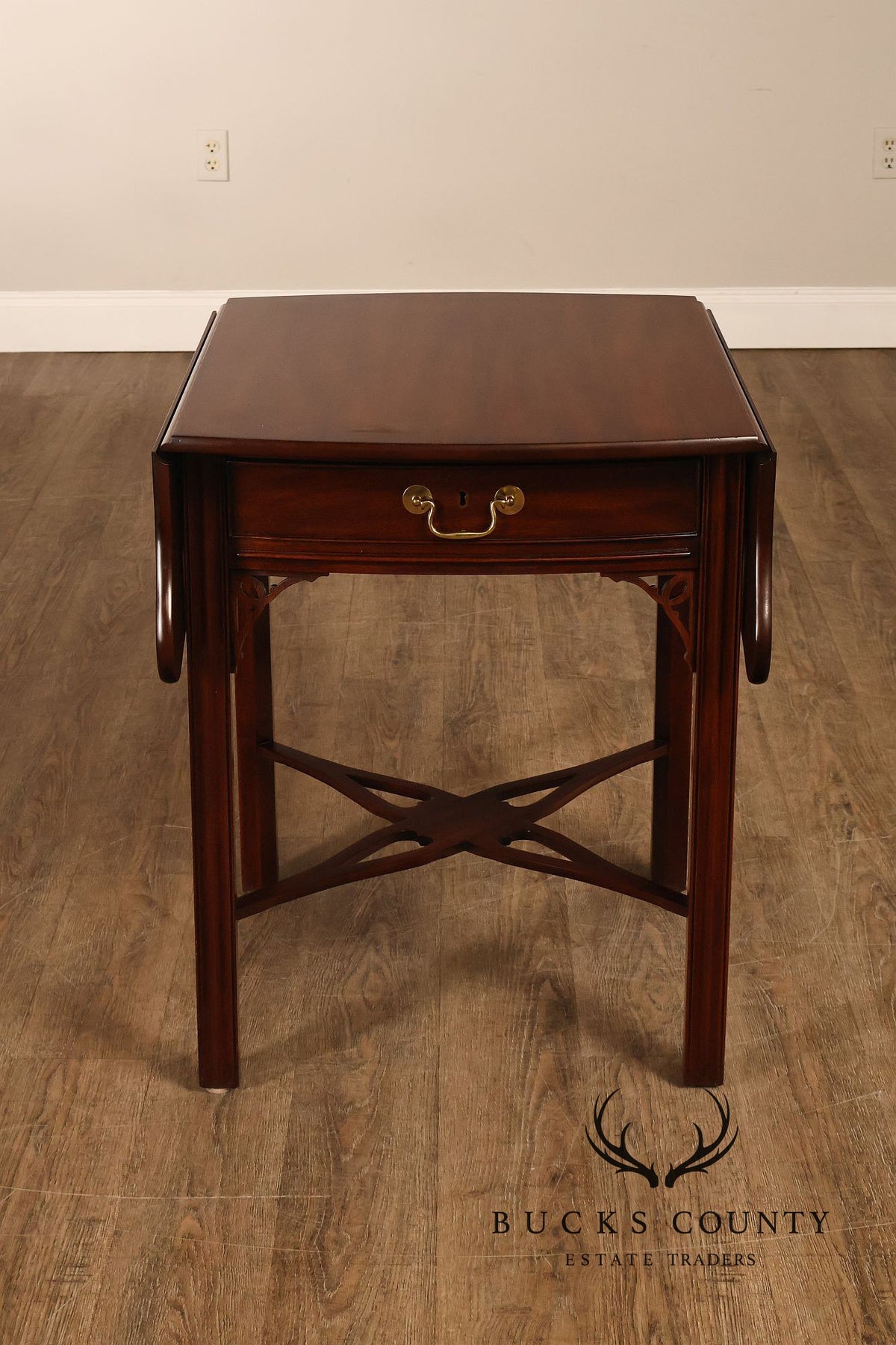 Henkel Harris SPNEA Mahogany Pembroke Table
