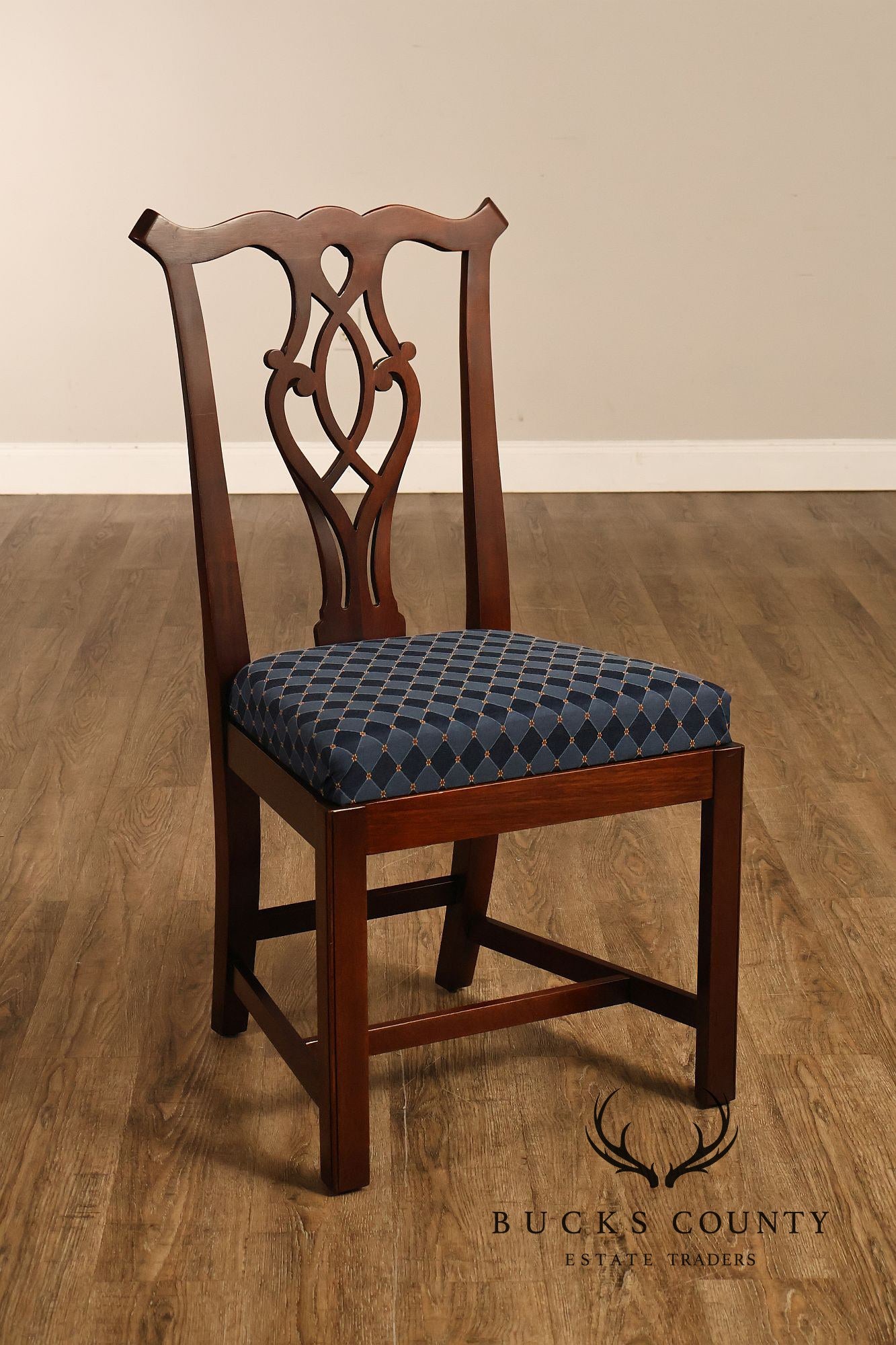 Pennsylvania House Chippendale Style Mahogany Set of 8 Dining Chairs