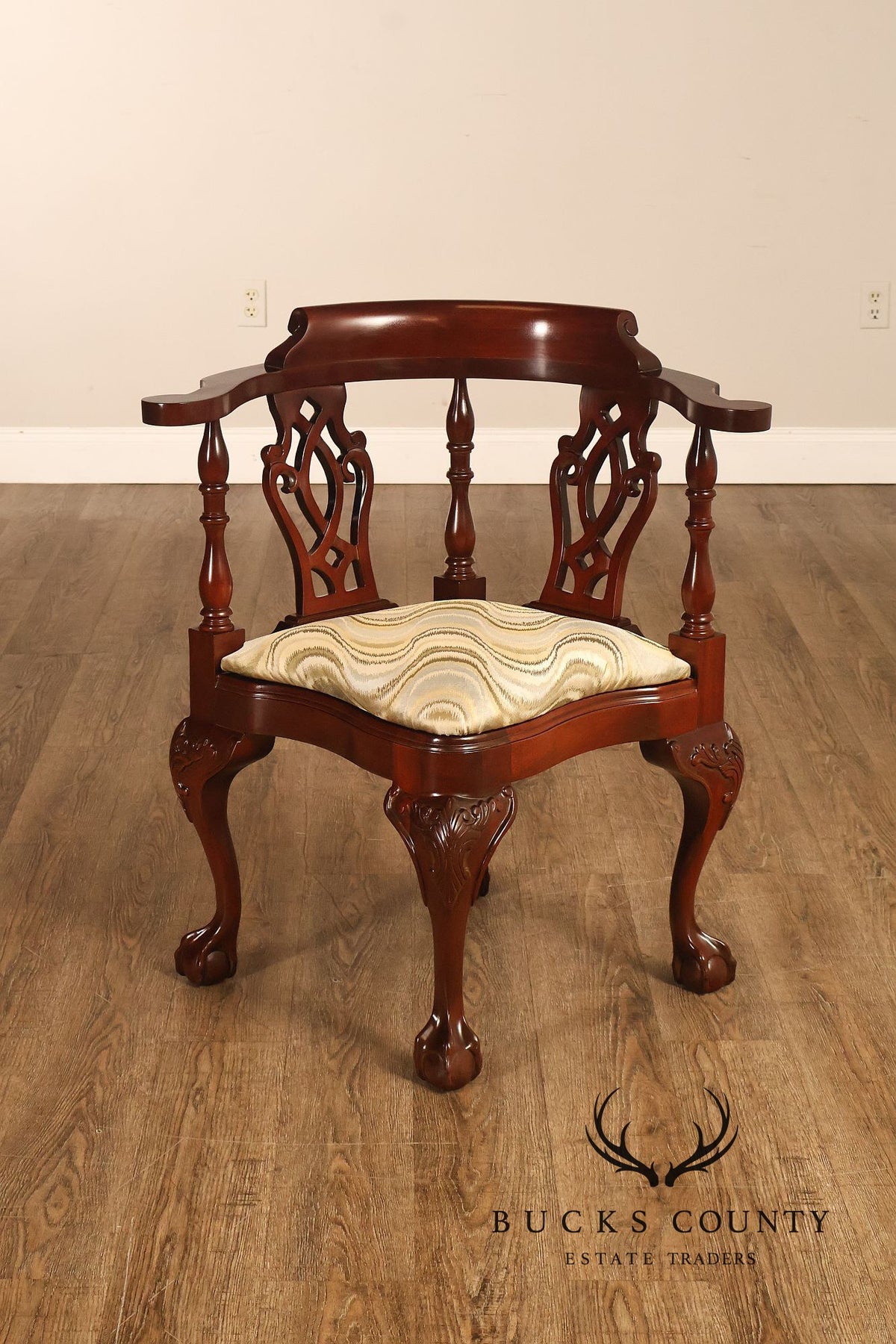 Statesville Chippendale Style Mahogany Corner Chair