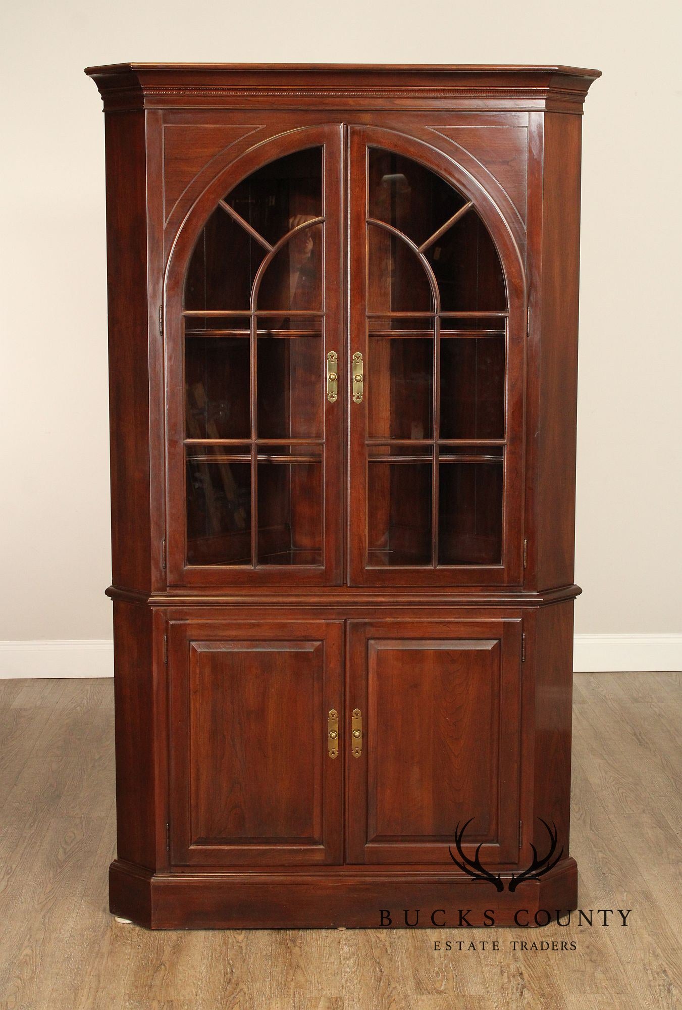 Ethan Allen 'Georgian Court' Cherry Corner Cabinet