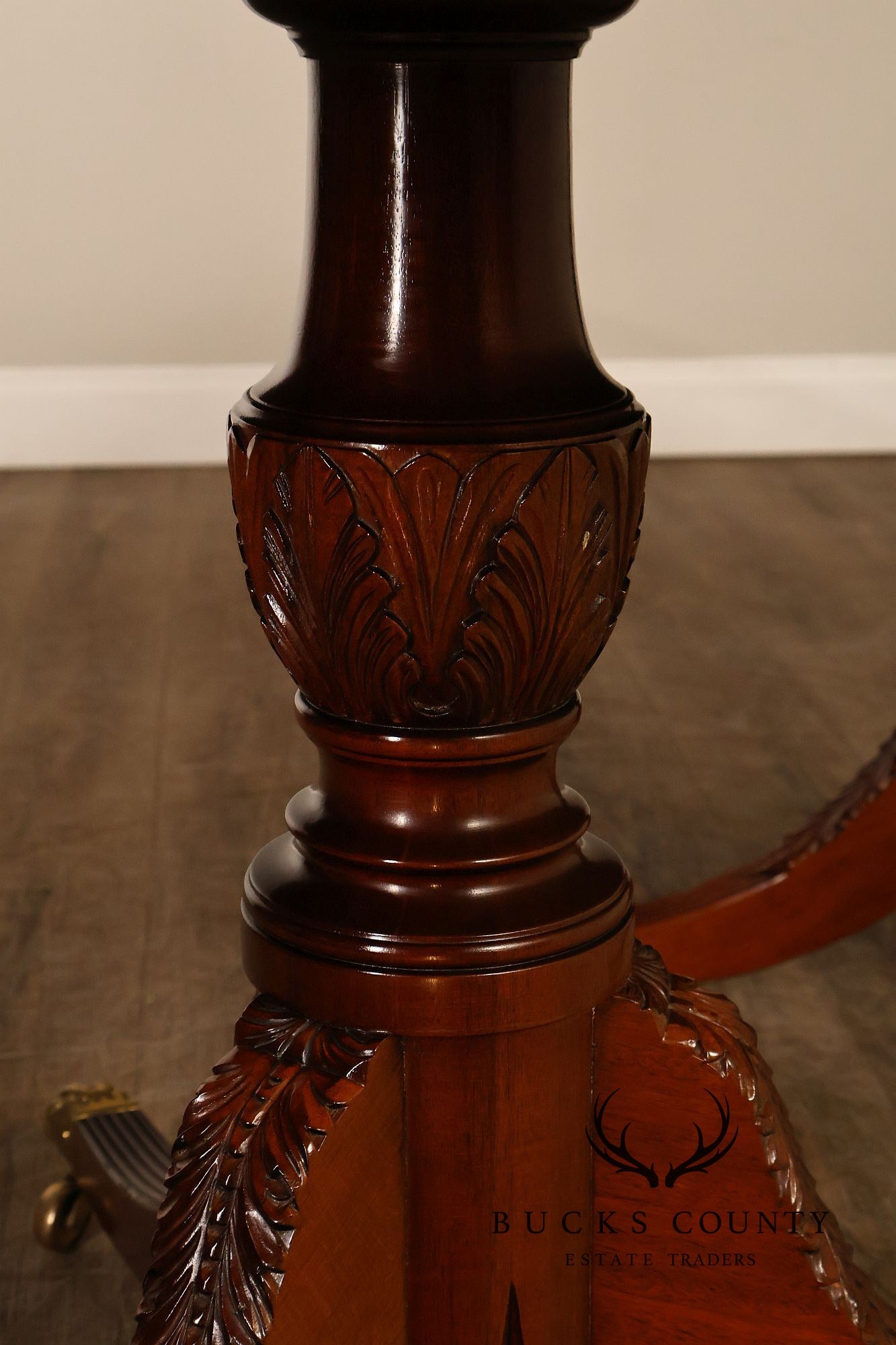 Federal Style Vintage Banded Mahogany Double Pedestal Dining Table