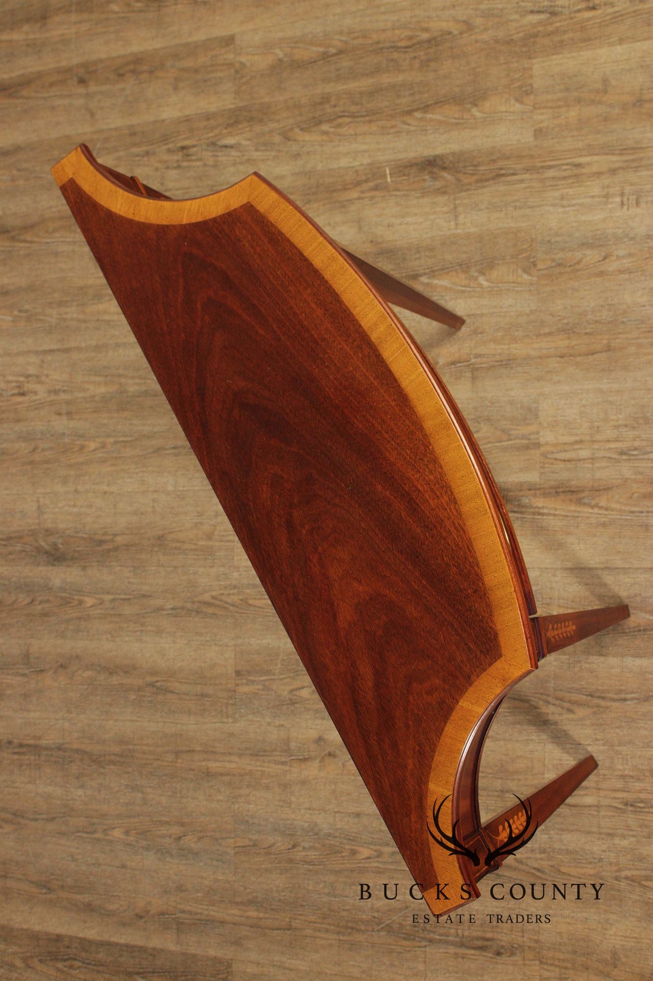 Thomasville The Mahogany Collection Hepplewhite Style Inlaid Console Table