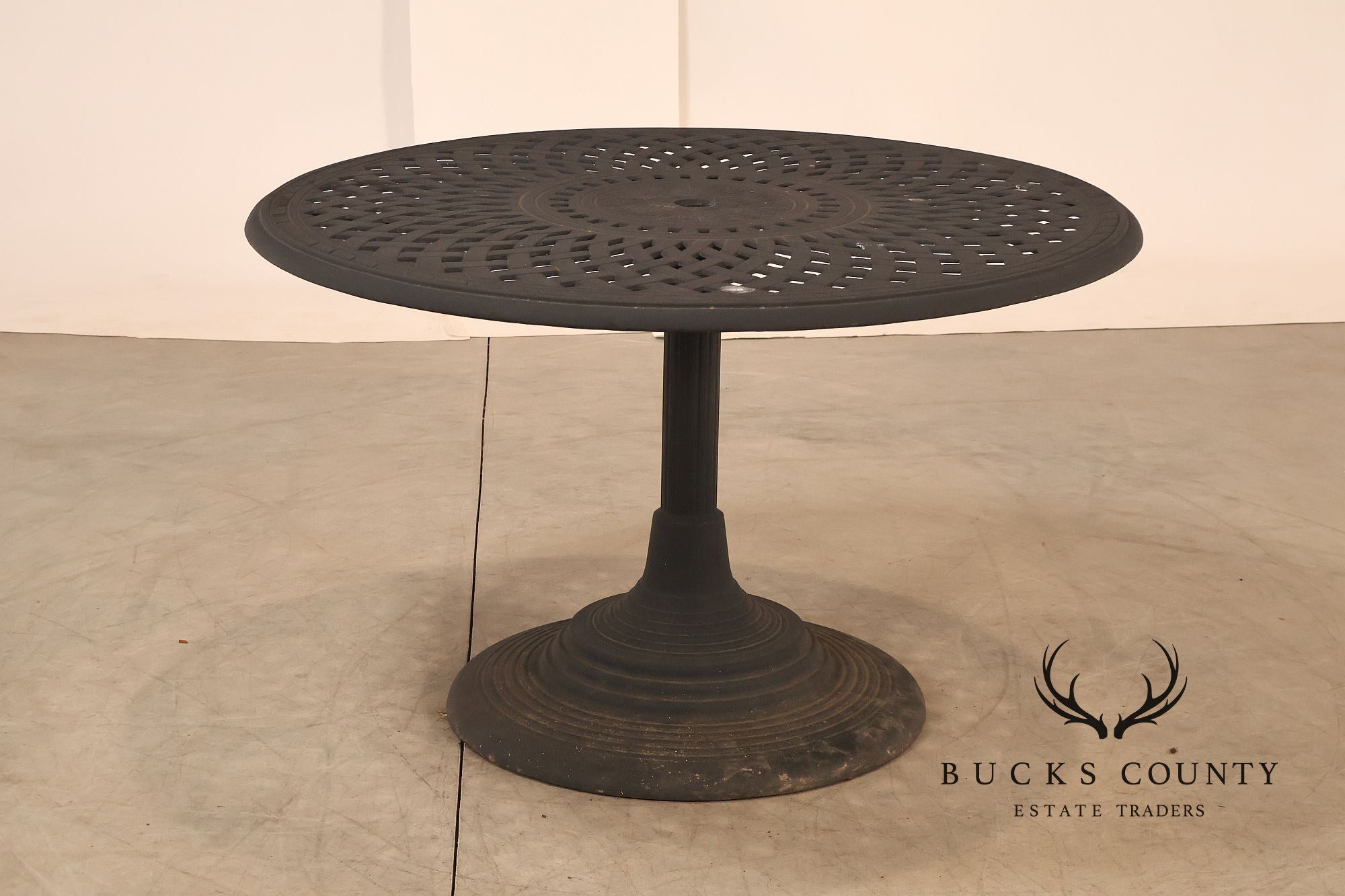 Outdoor Lifestyle Cast Aluminum Patio Dining Set
