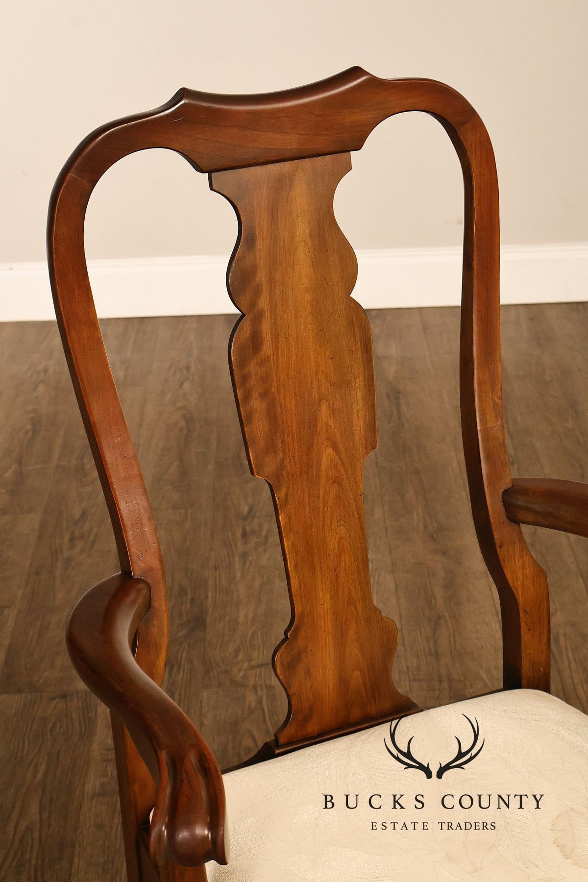 Pennsylvania House Queen Anne Style Set of Six Cherry Dining Chairs