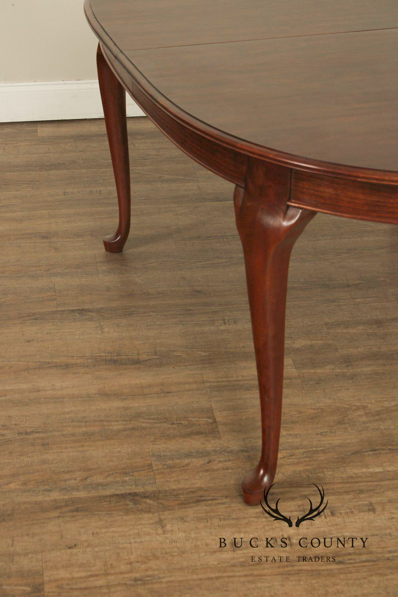 Pennsylvania House Queen Anne Style Cherry Expandable Dining Table