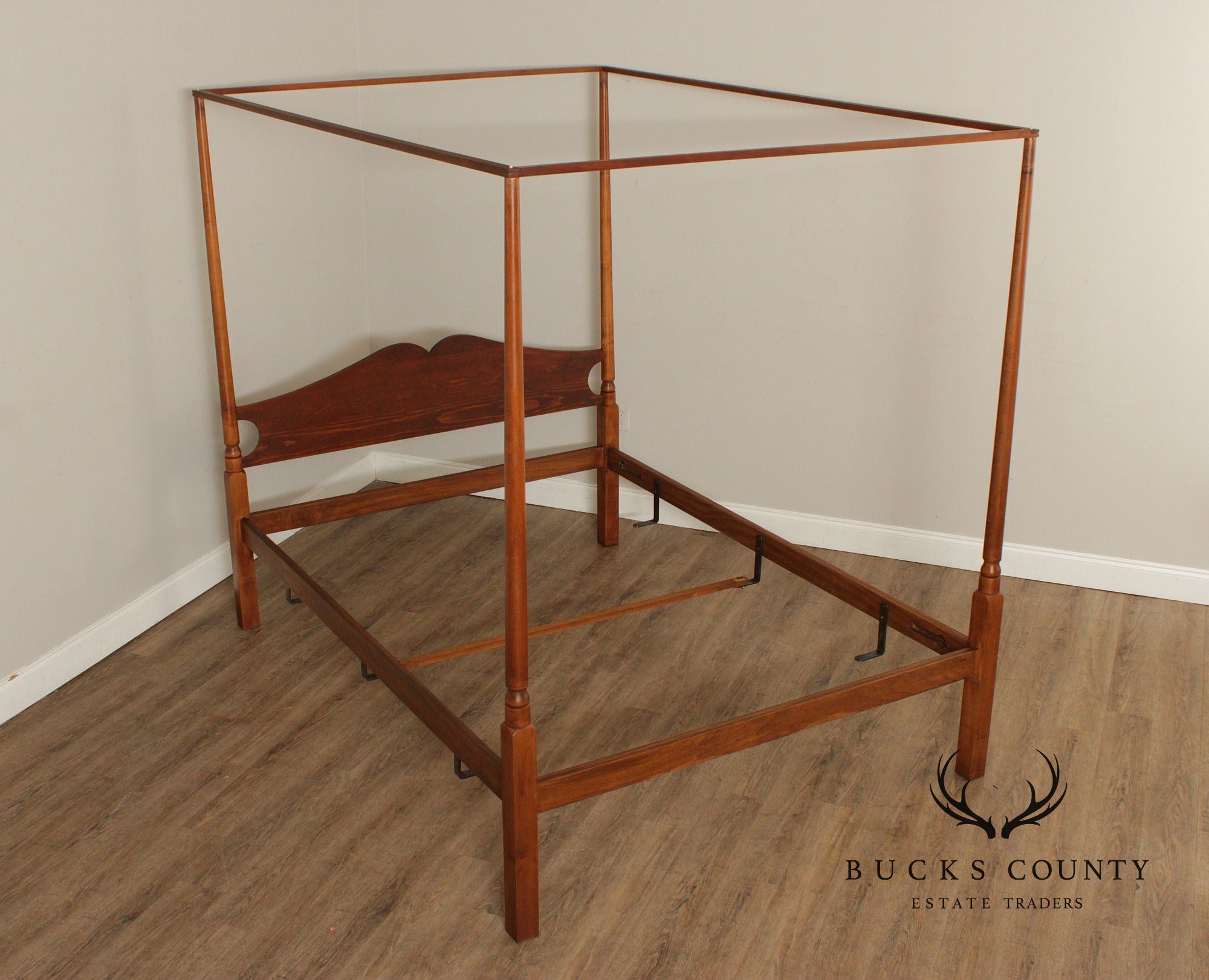 Cohasset Colonials Queen Size Maple Canopy Poster Bed