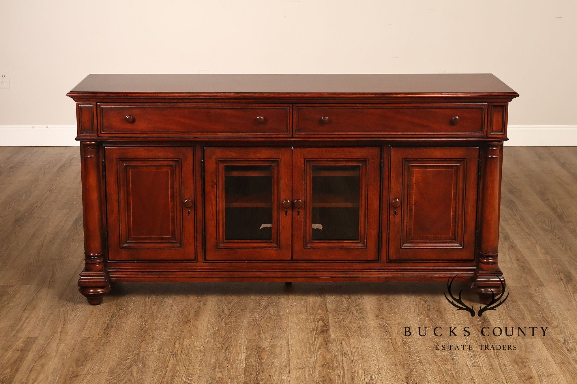 Thomasville Fredericksburg Transitional Style Entertainment Console Cabinet