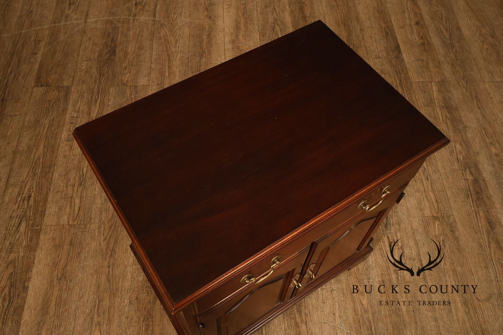 Henkel Harris Mahogany Pair of Nightstands