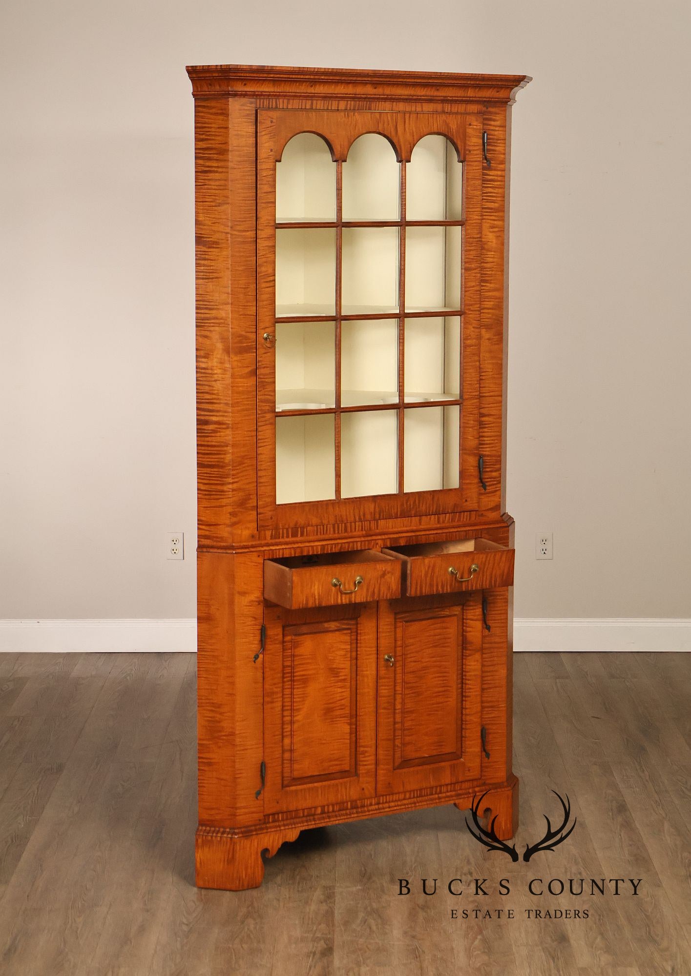 Louis Irion Tiger Maple Corner Cabinet*